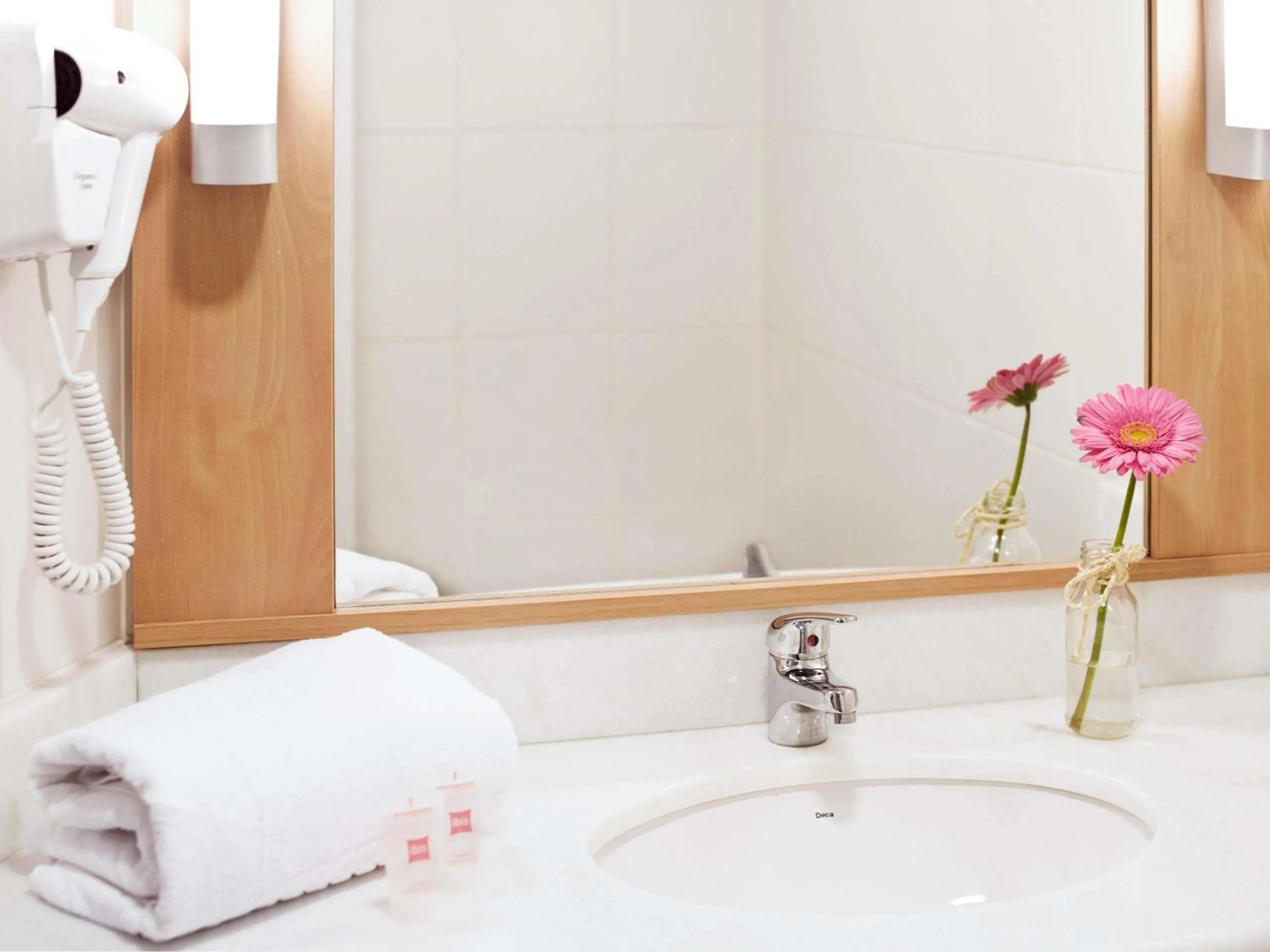 Bedroom in ibis Novo Hamburgo