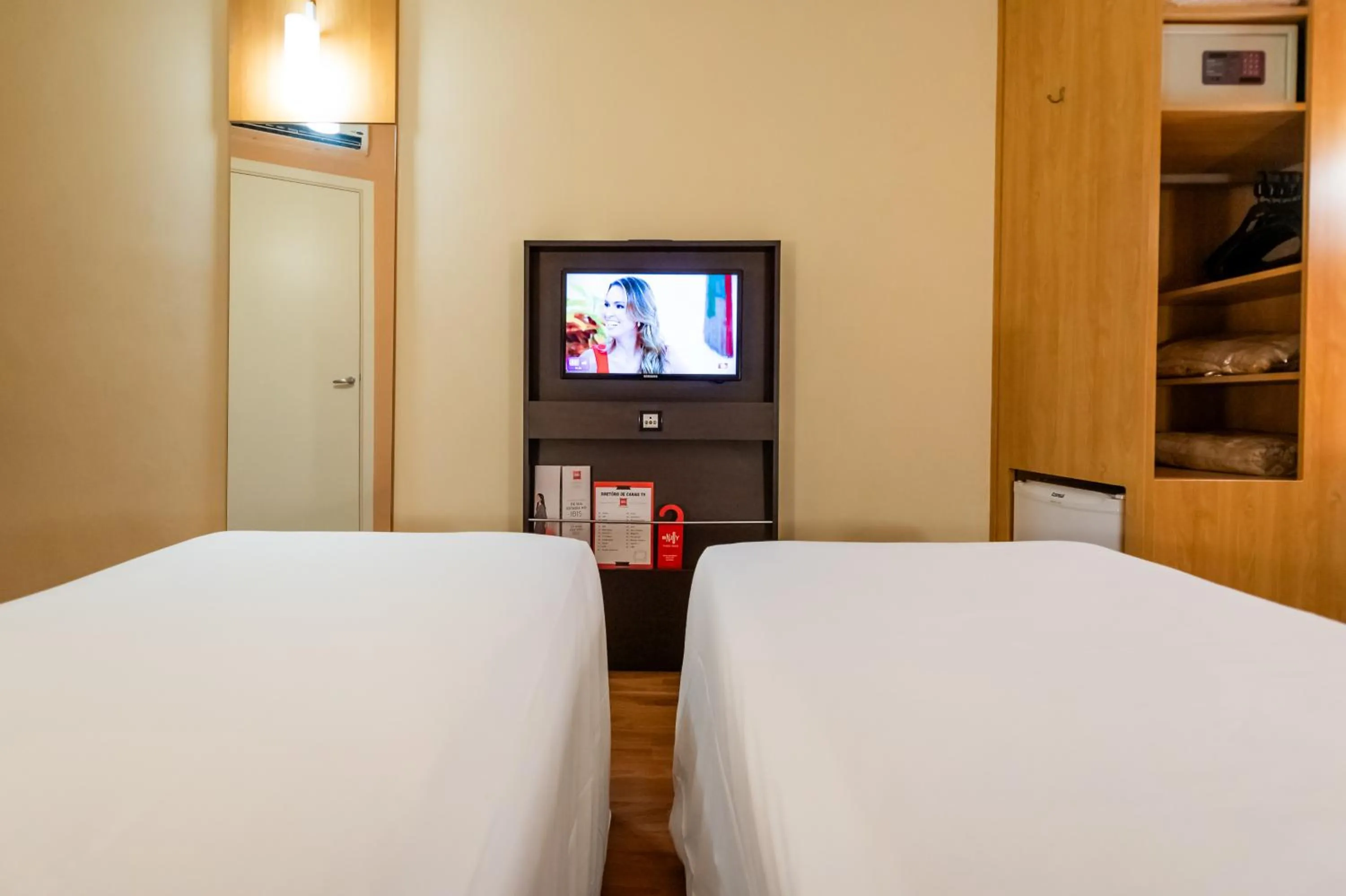 Bedroom, Bed in ibis Novo Hamburgo