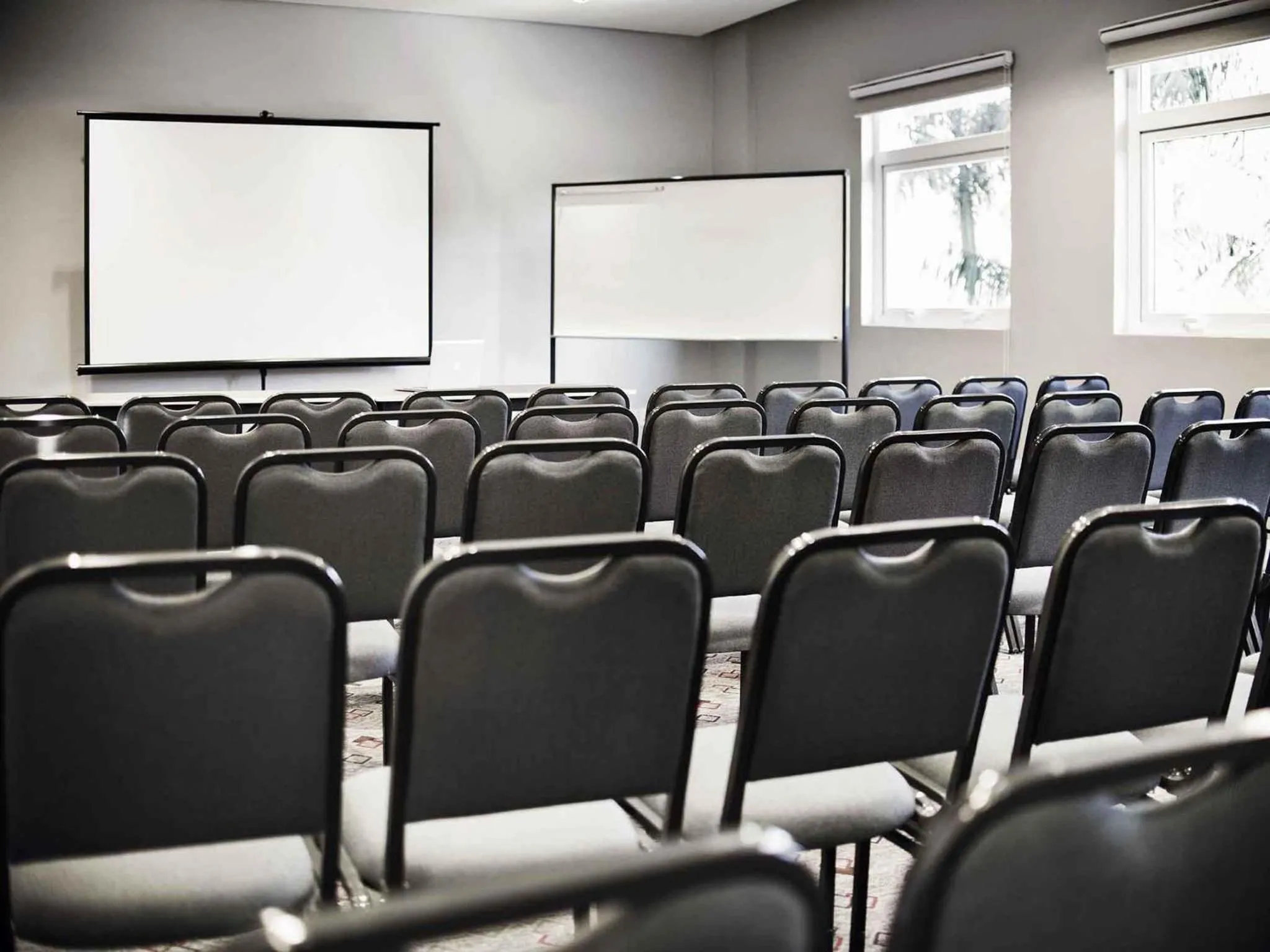 Meeting/conference room in ibis Novo Hamburgo