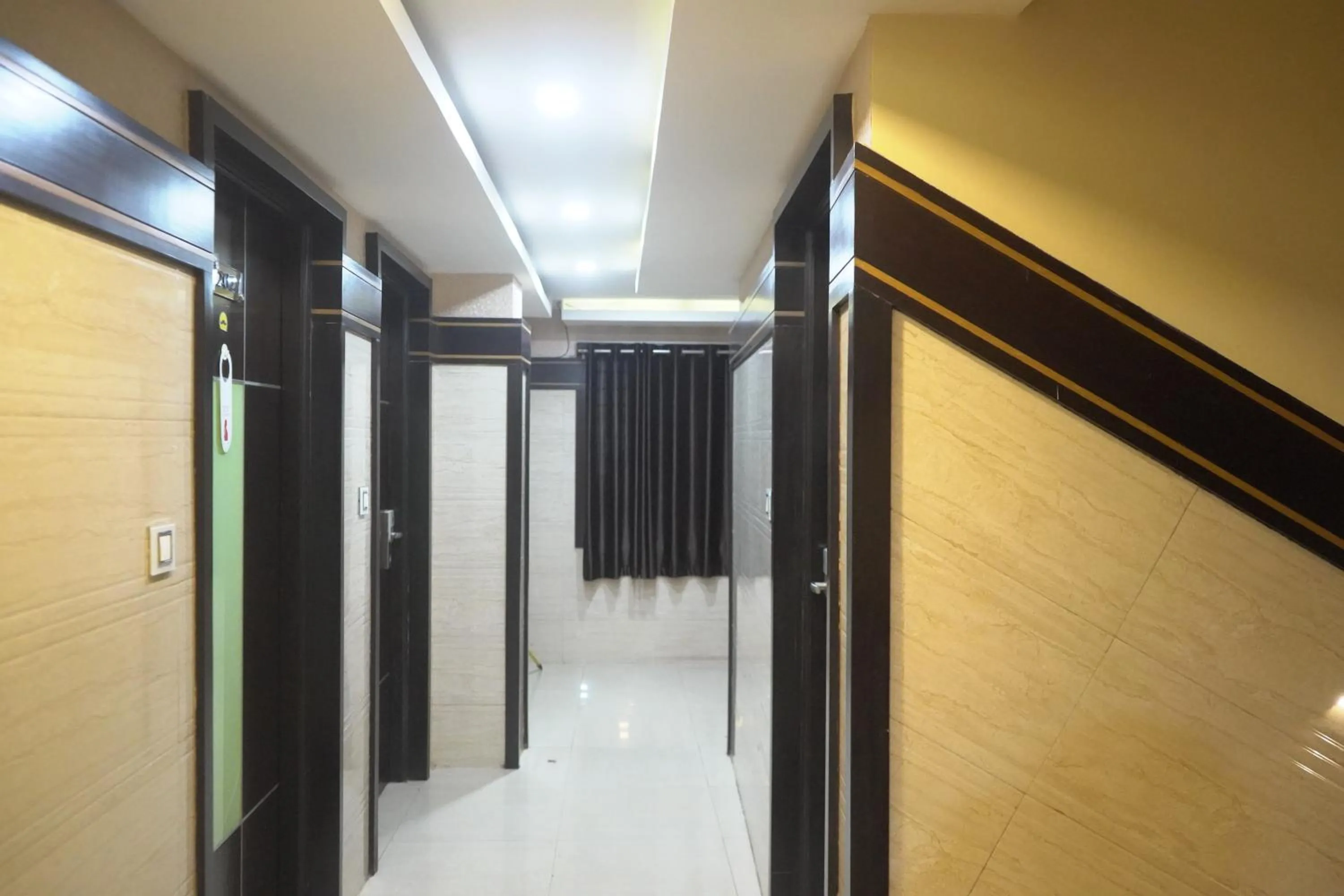 Hotel UR Comforts Jayanagar