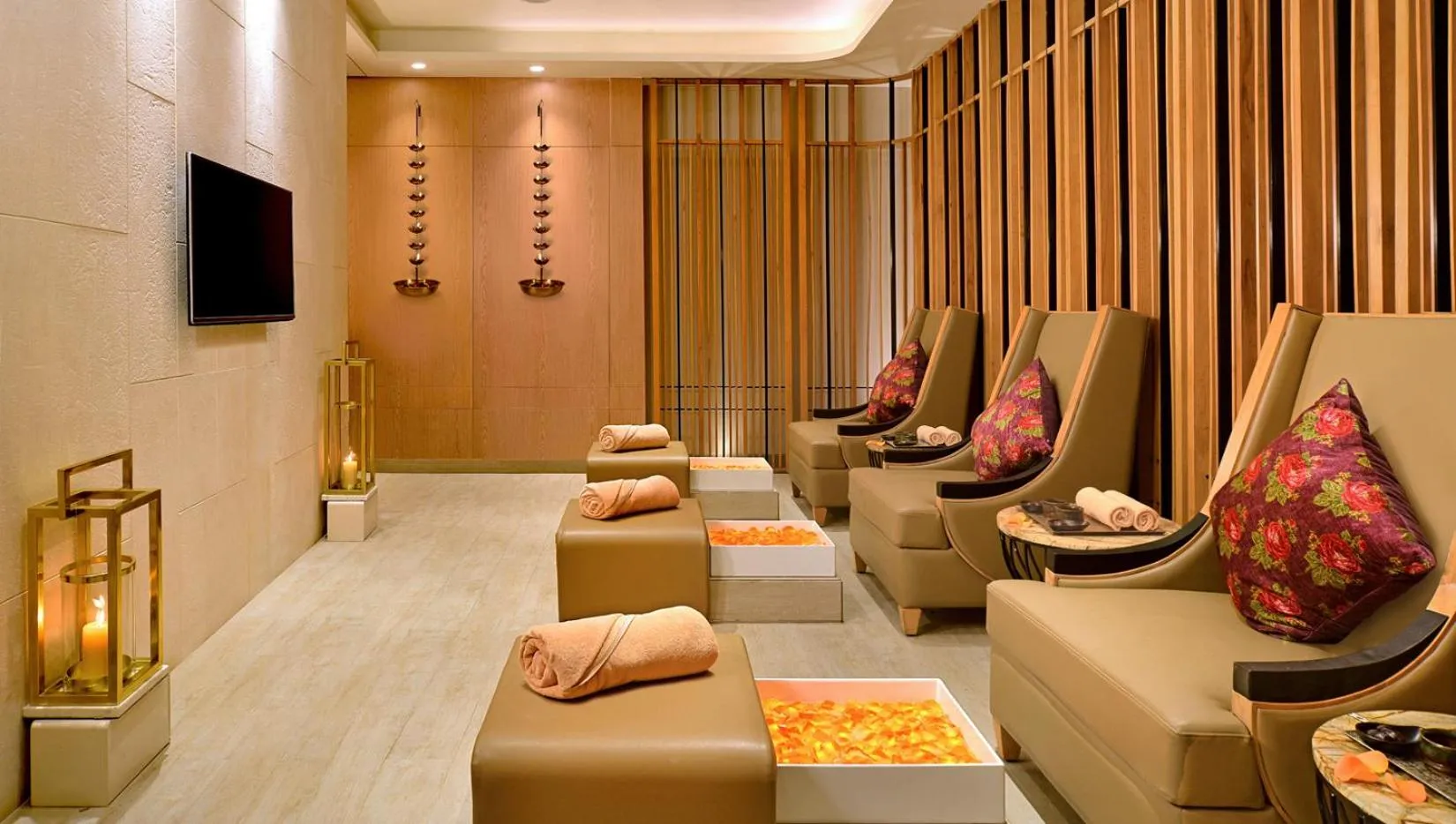 Massage in Radisson Mumbai Goregaon