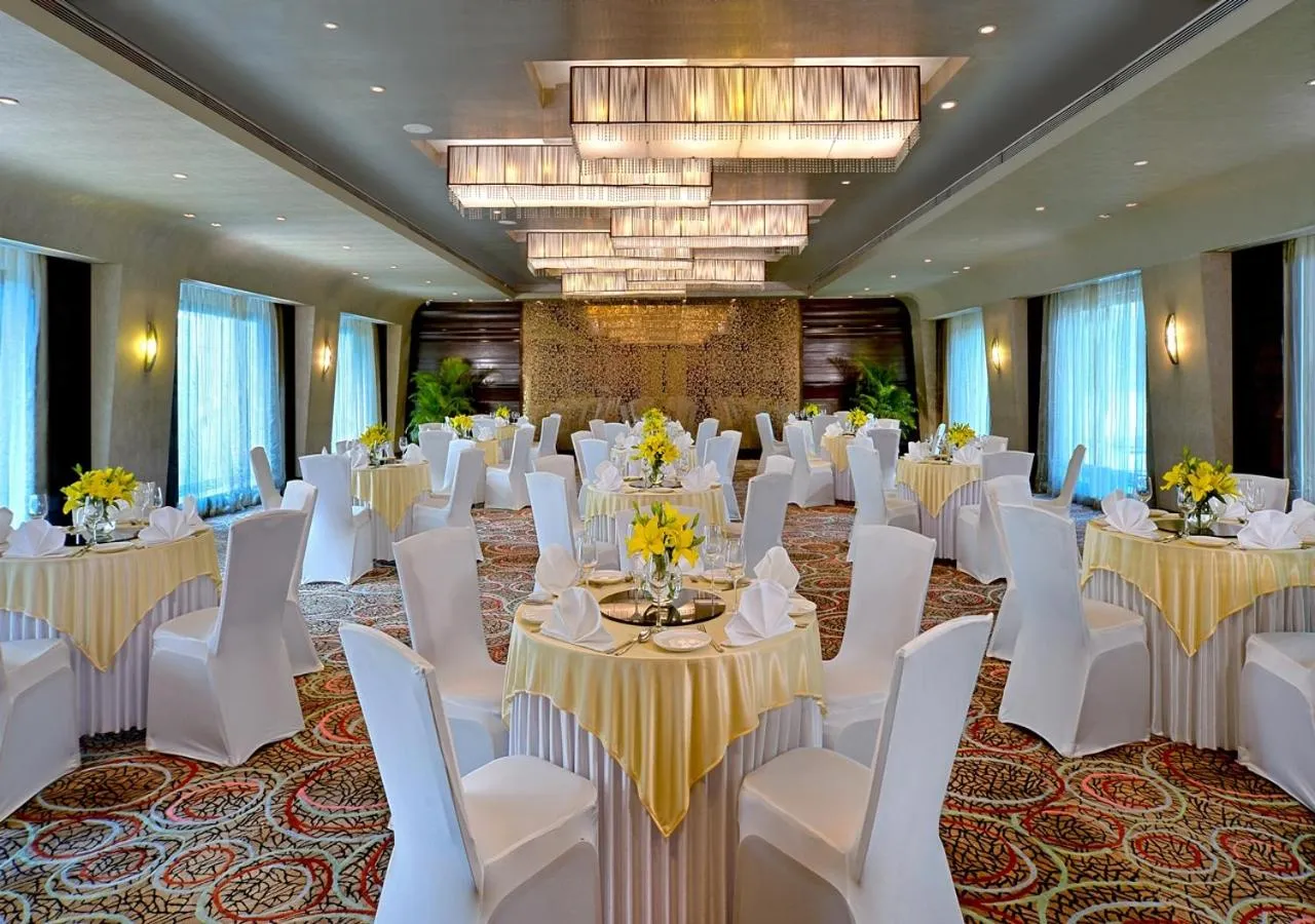 Banquet/Function facilities in Radisson Mumbai Goregaon