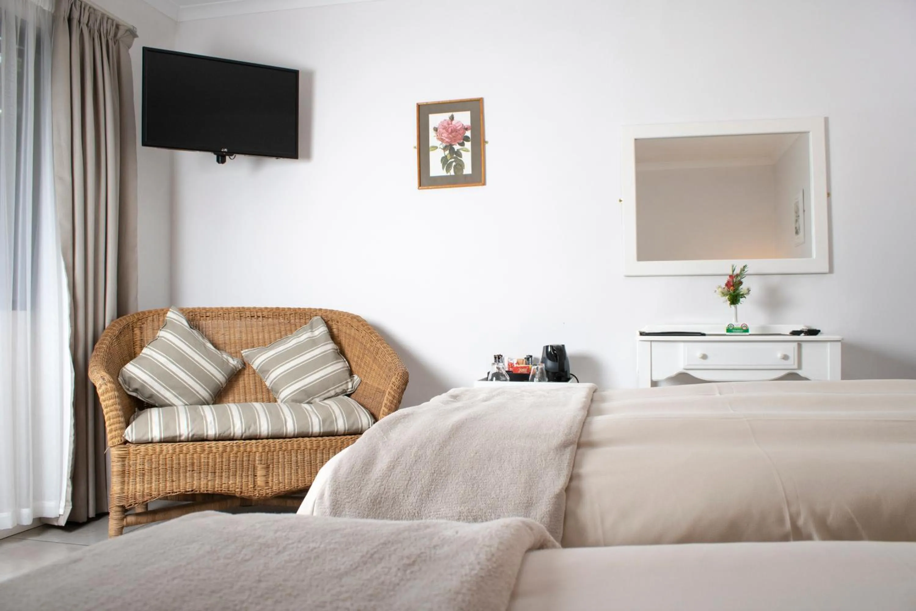 Bedroom, Bed in Andelomi Forest Lodge