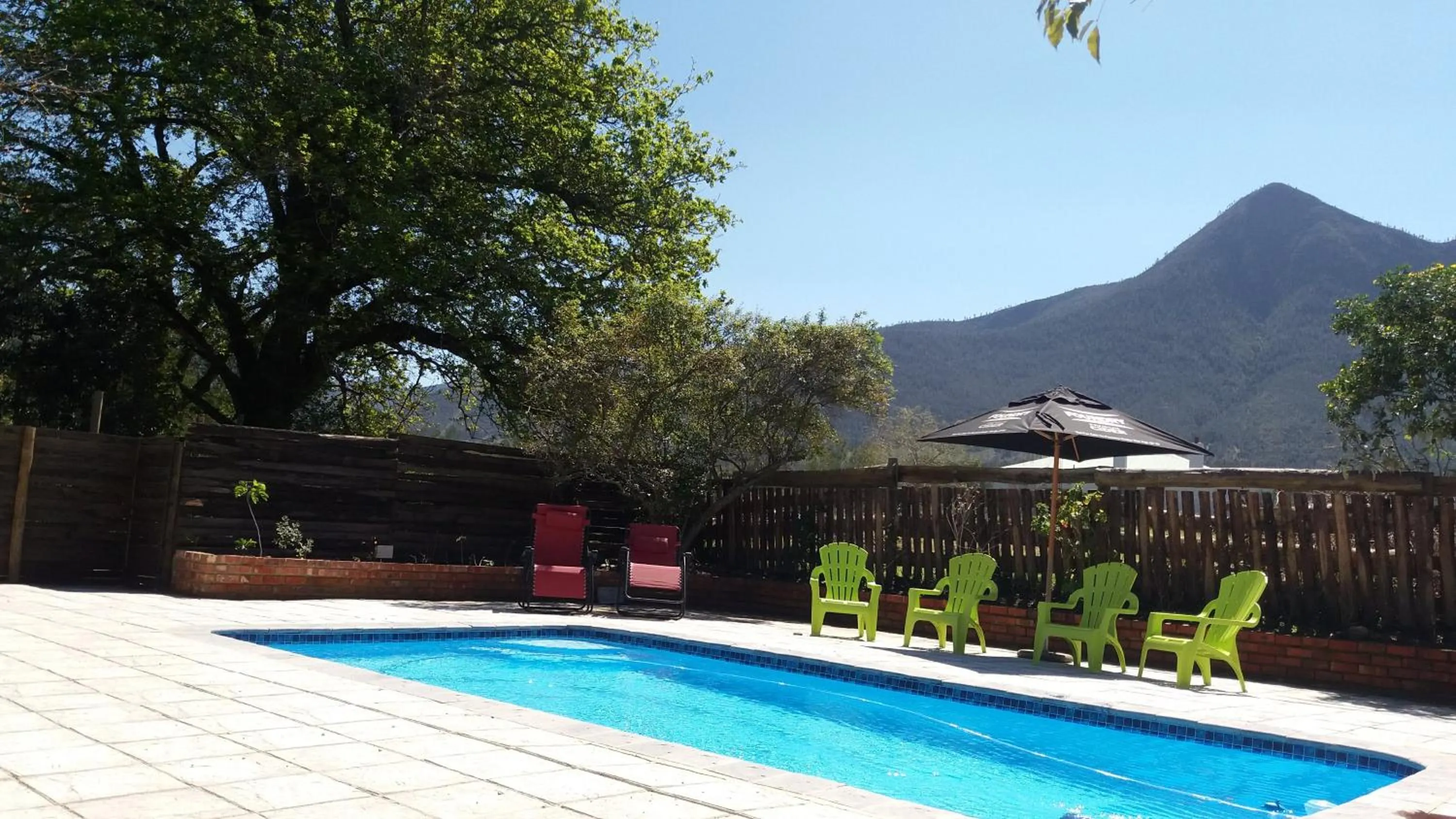 Mountain view in Andelomi Forest Lodge