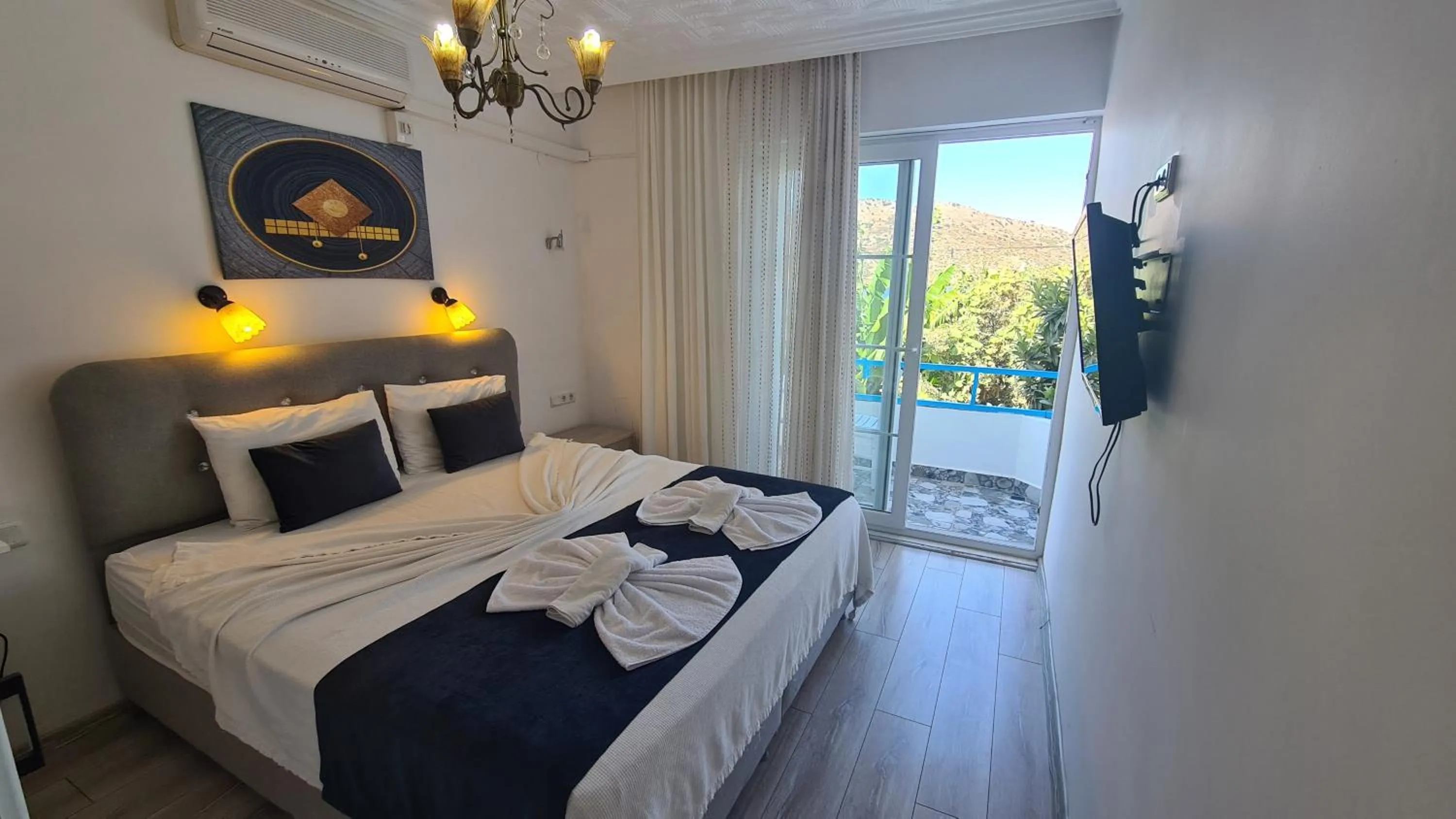 Photo of the whole room in Aphrodite Hotel Bozburun