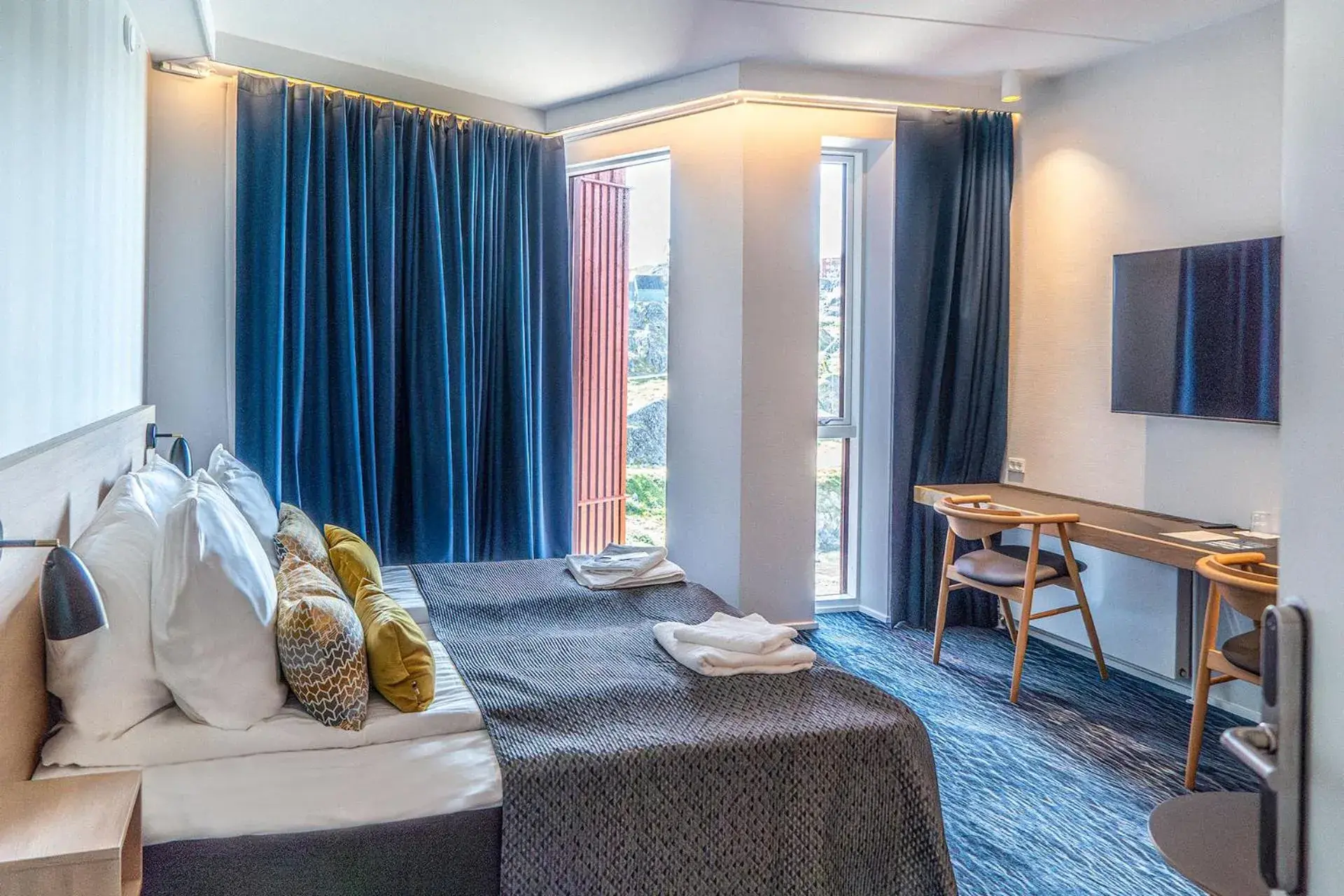 Superior Suite with Sea View in HOTEL SØMA Sisimiut Superior Suite with Sea View in HOTEL SØMA Sisimiut