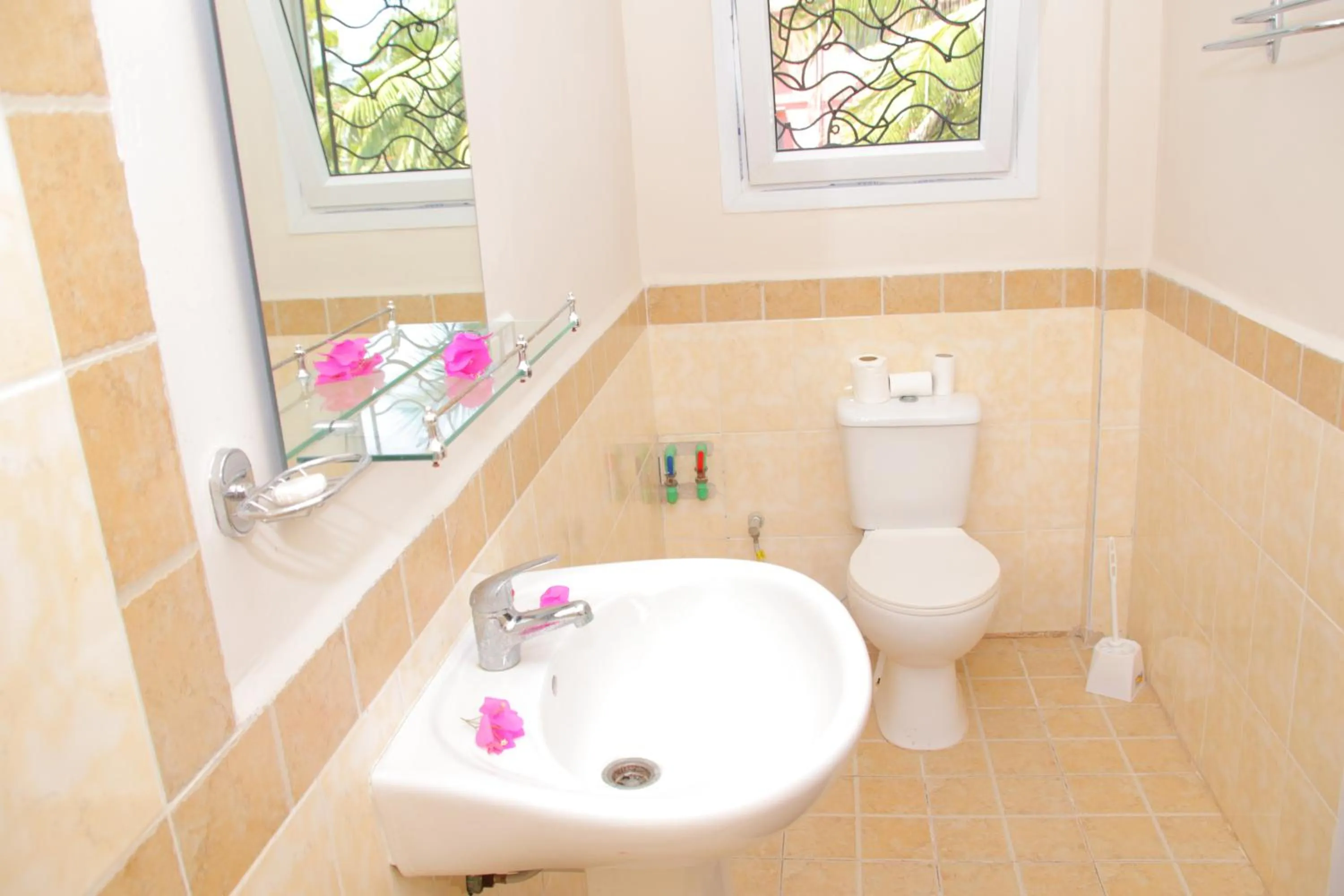 Bathroom in Hotel-Residence Au Sable Blanc