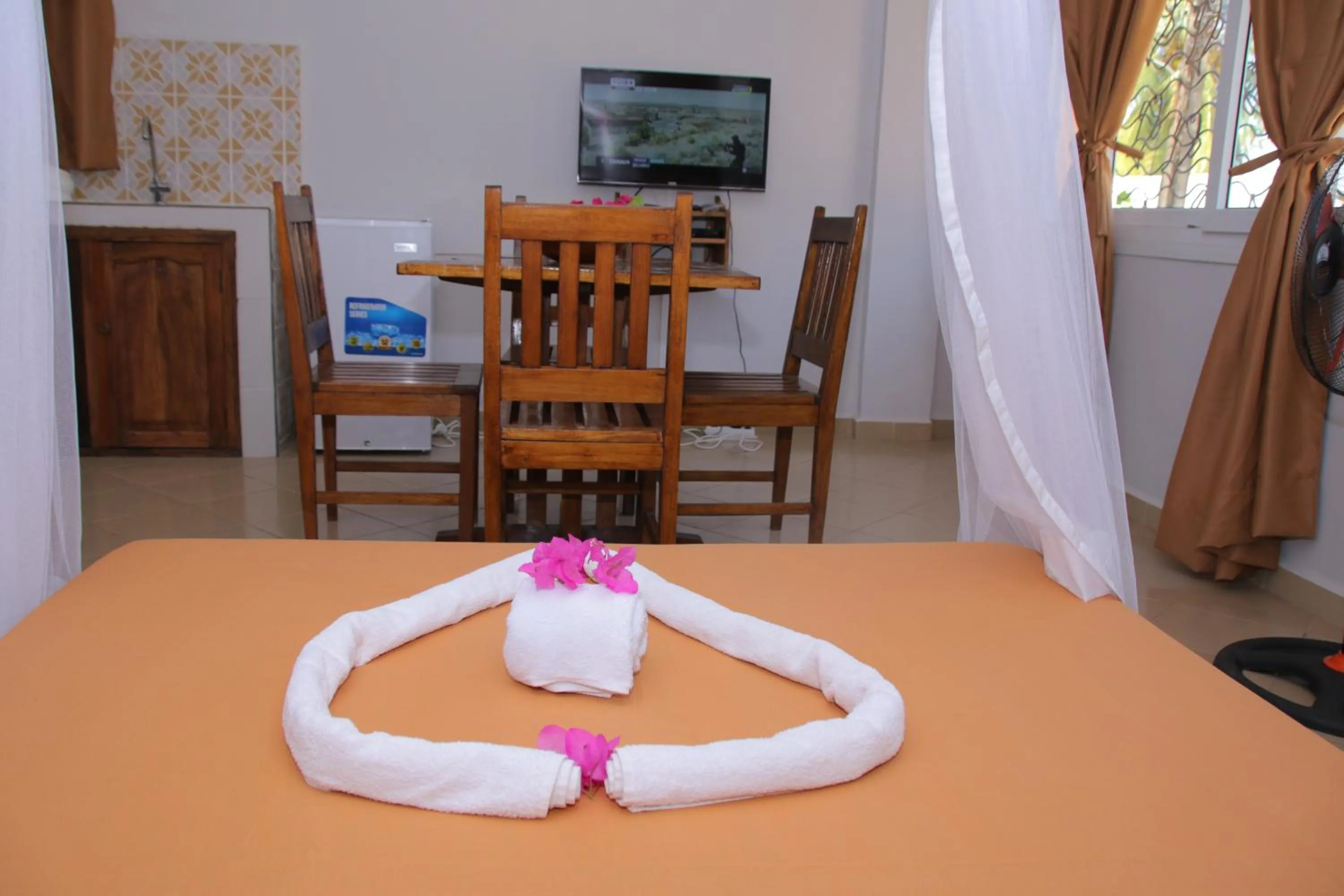 Kitchen or kitchenette in Hotel-Residence Au Sable Blanc