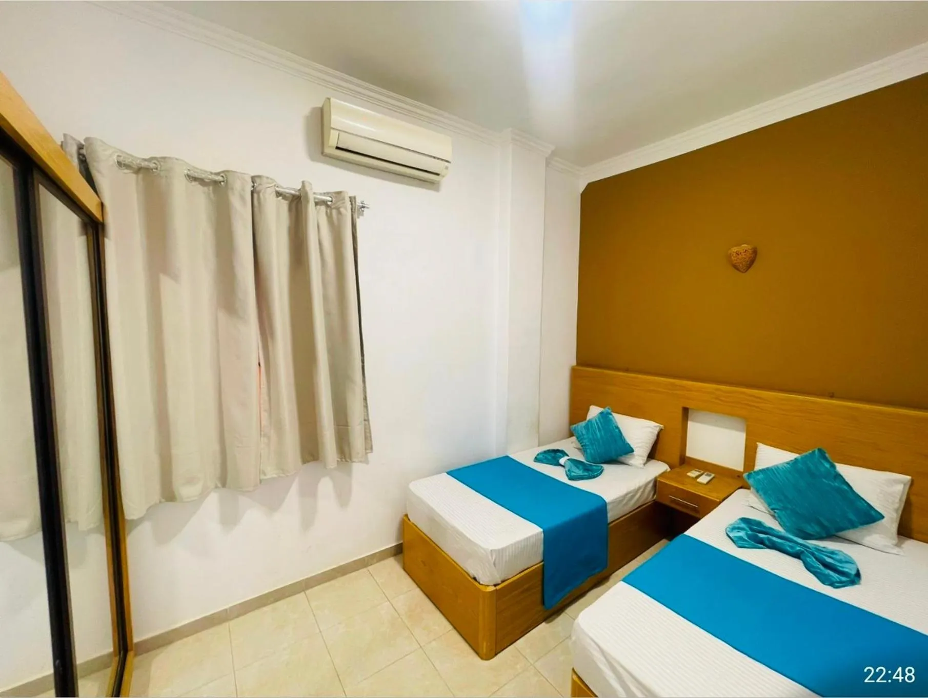 Bed in Seaview Panorama Hotel