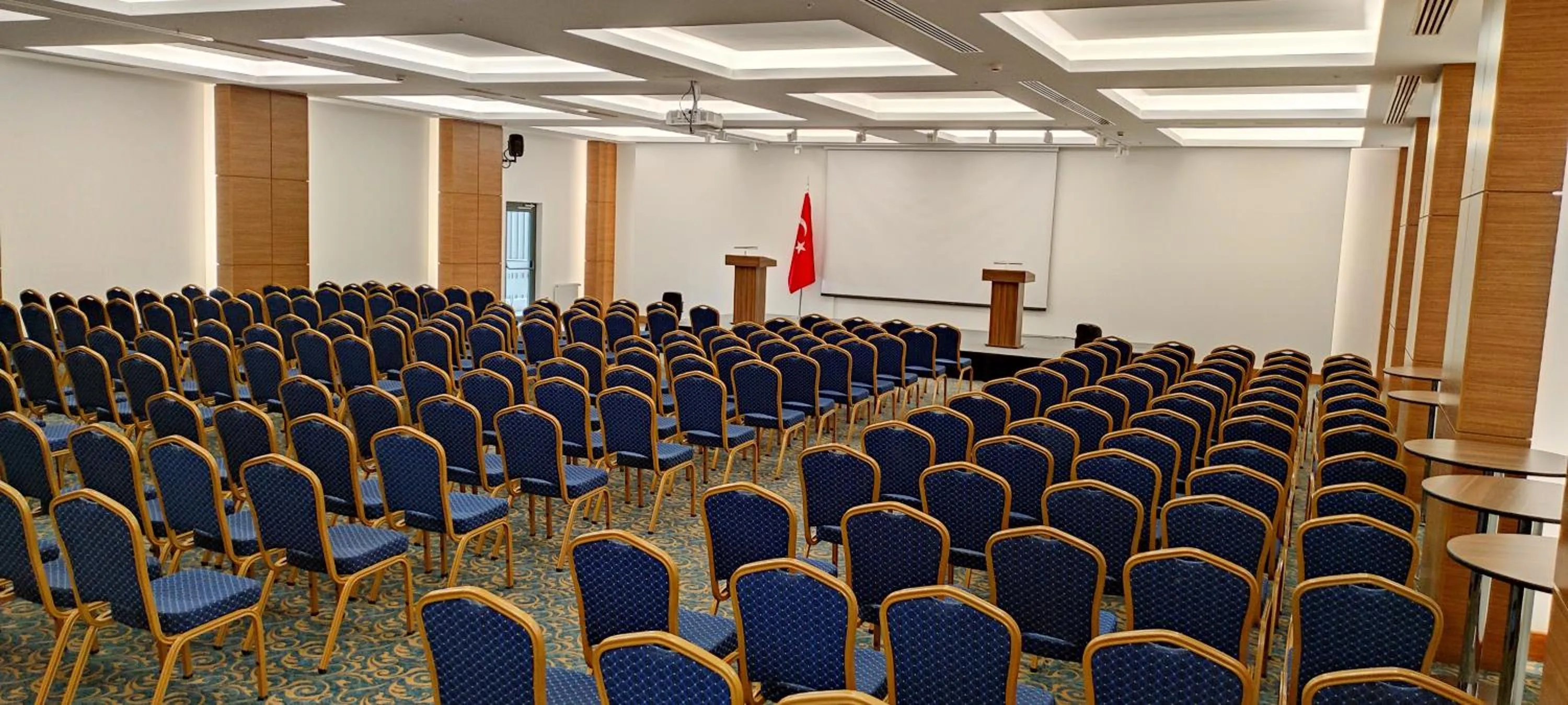 Meeting/conference room in TEZMADRA HOTEL