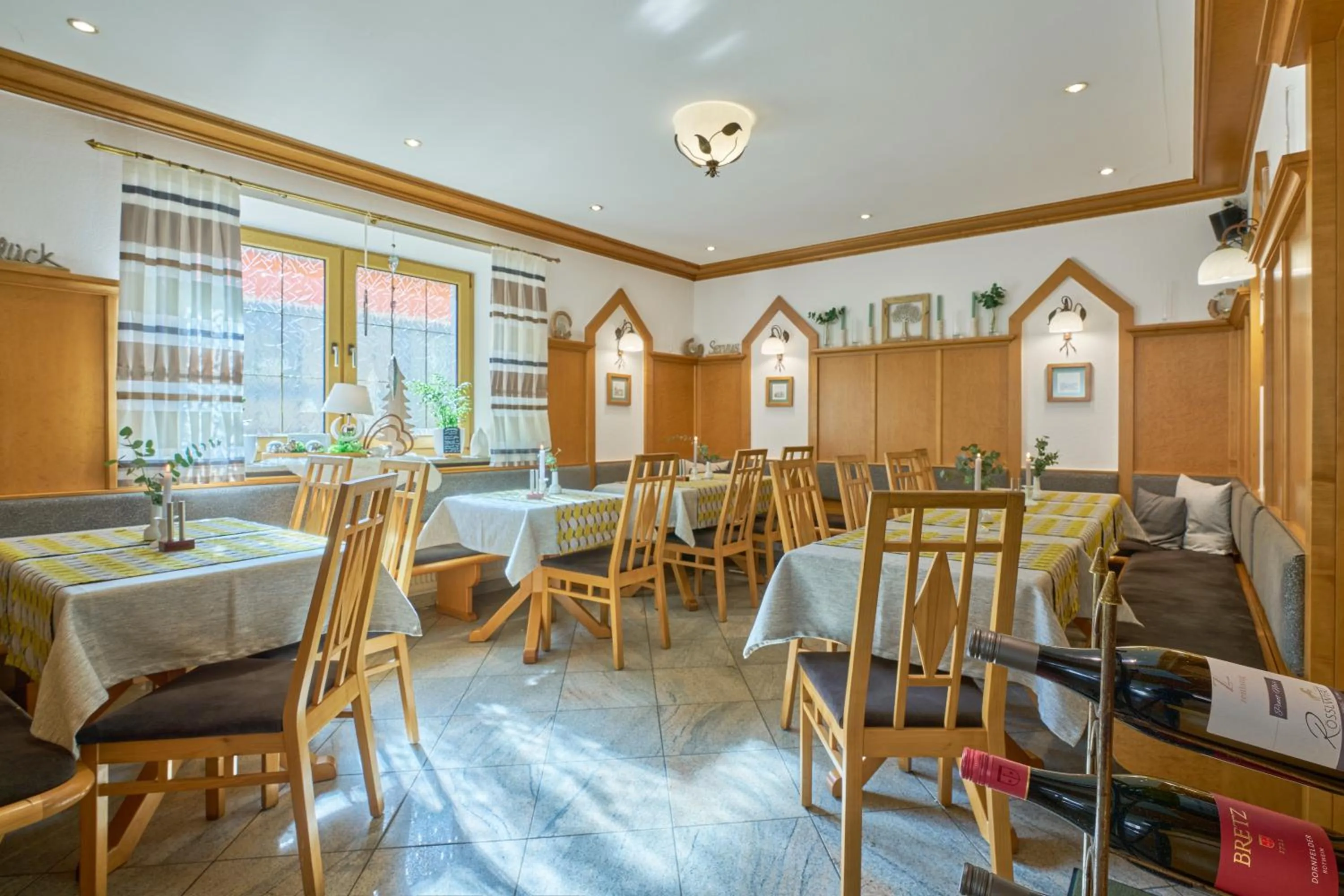 Restaurant/places to eat in Wander und Aktiv Hotel Rösslwirt