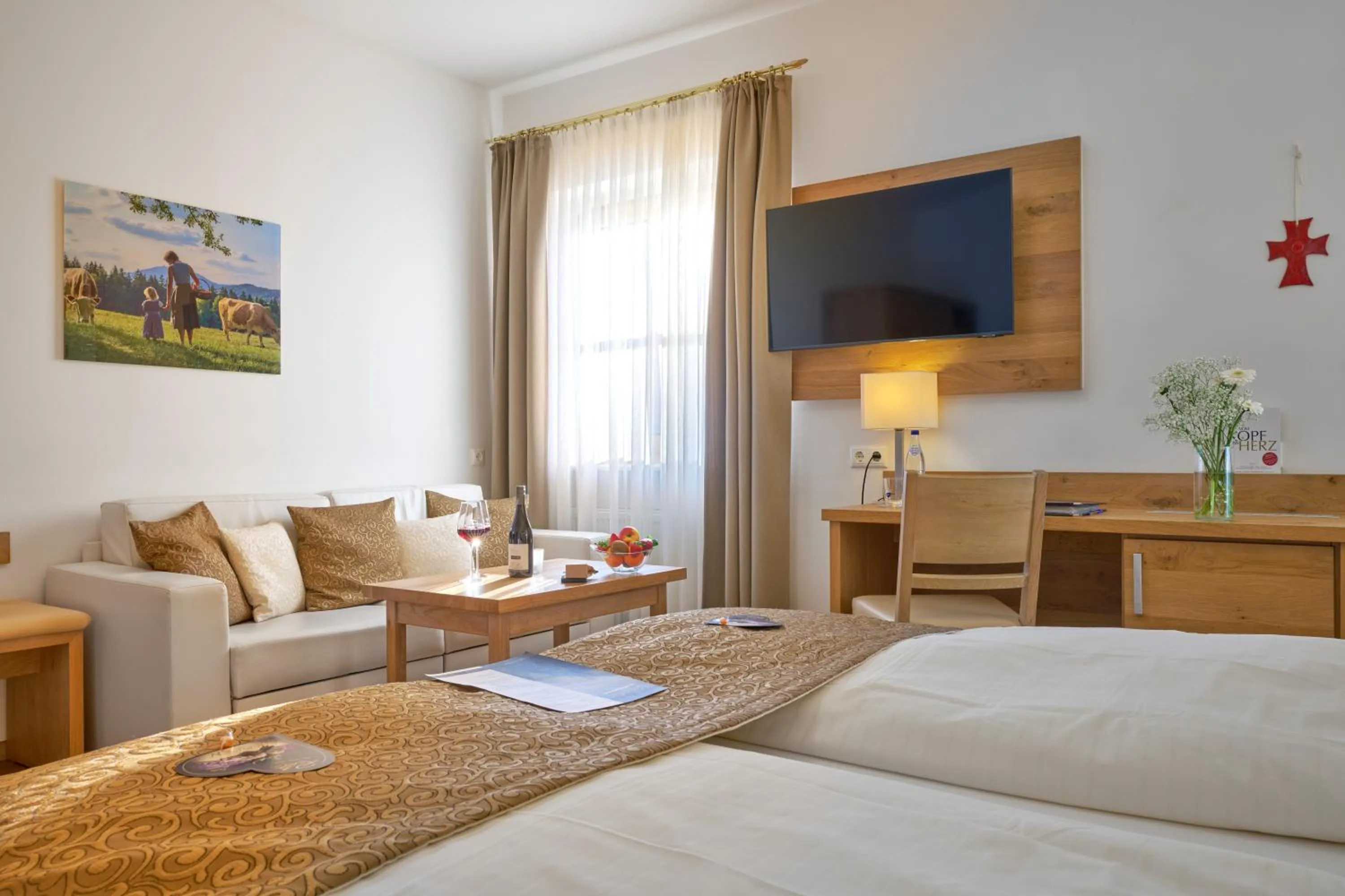 Photo of the whole room, Bed in Wander und Aktiv Hotel Rösslwirt