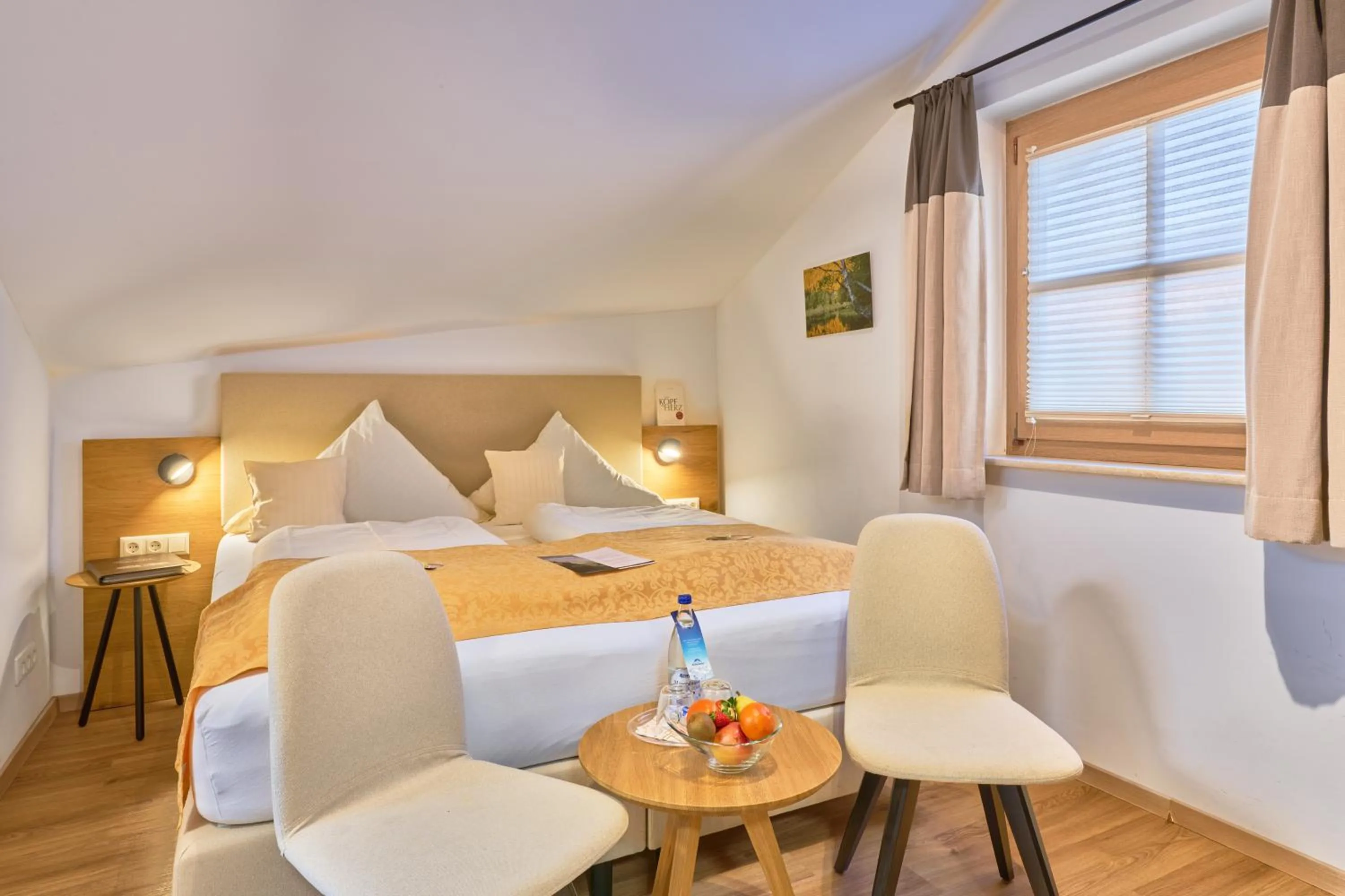 Photo of the whole room, Bed in Wander und Aktiv Hotel Rösslwirt