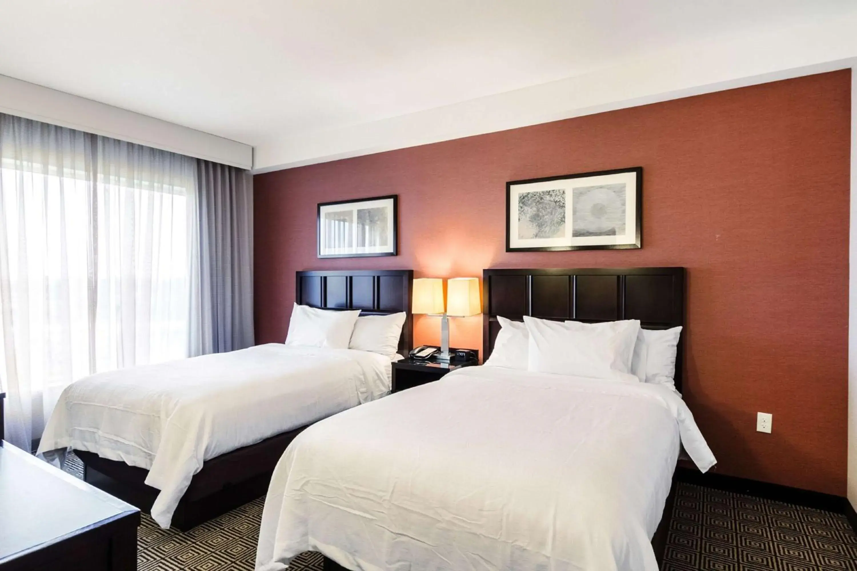 Double Suite in Embassy Suites by Hilton Newark Airport Double Suite in Embassy Suites by Hilton Newark Airport