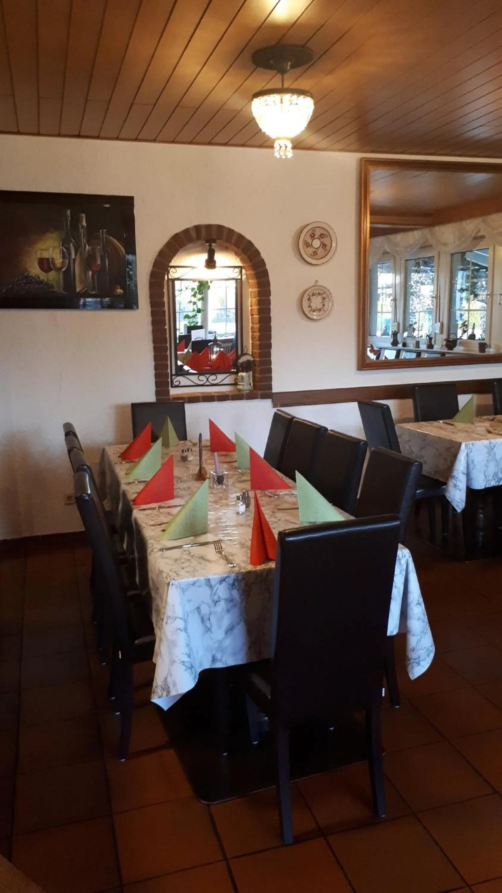 Restaurant/places to eat in Hotel Restaurant Anna