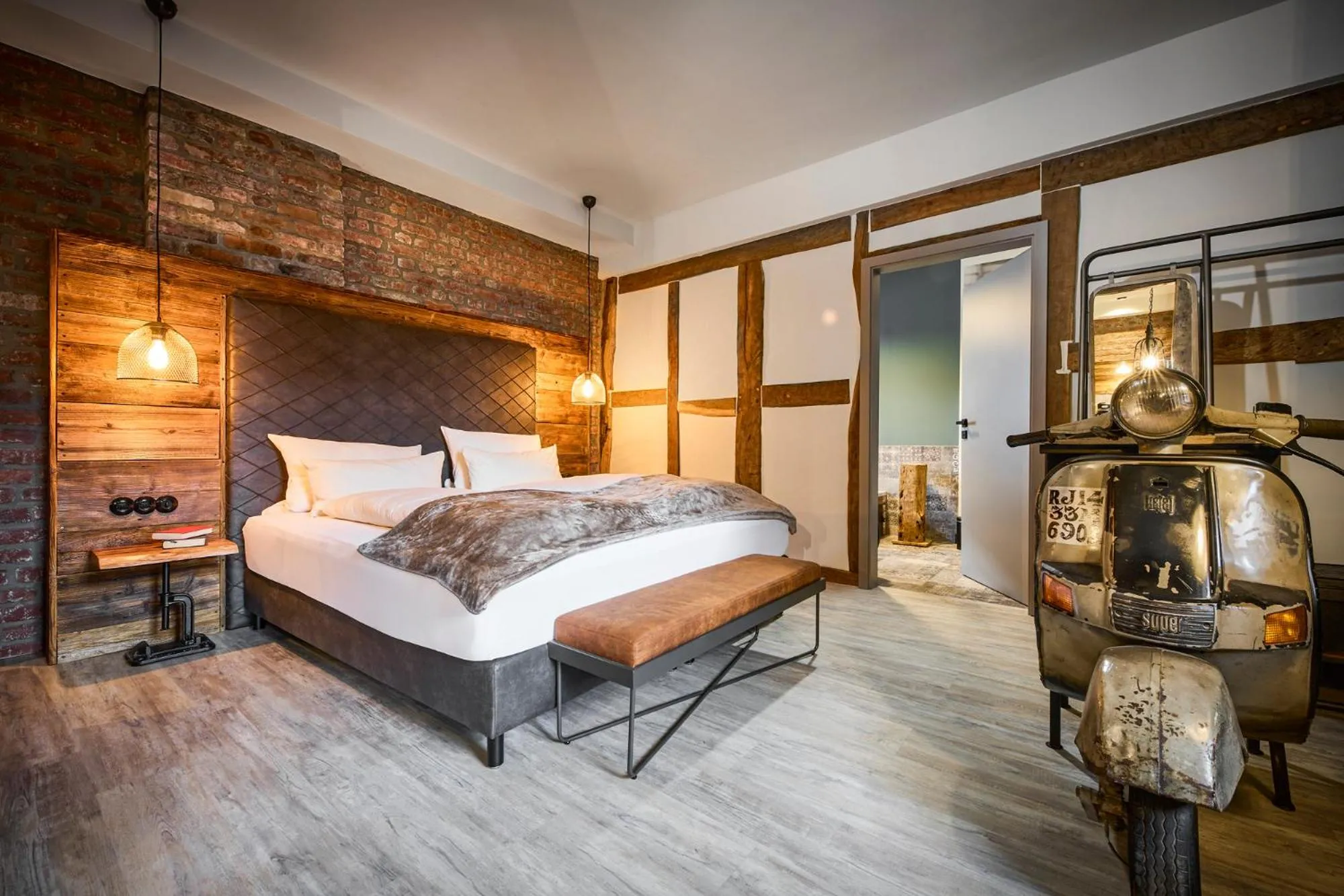 Bedroom, Bed in Hotel Alte Schule