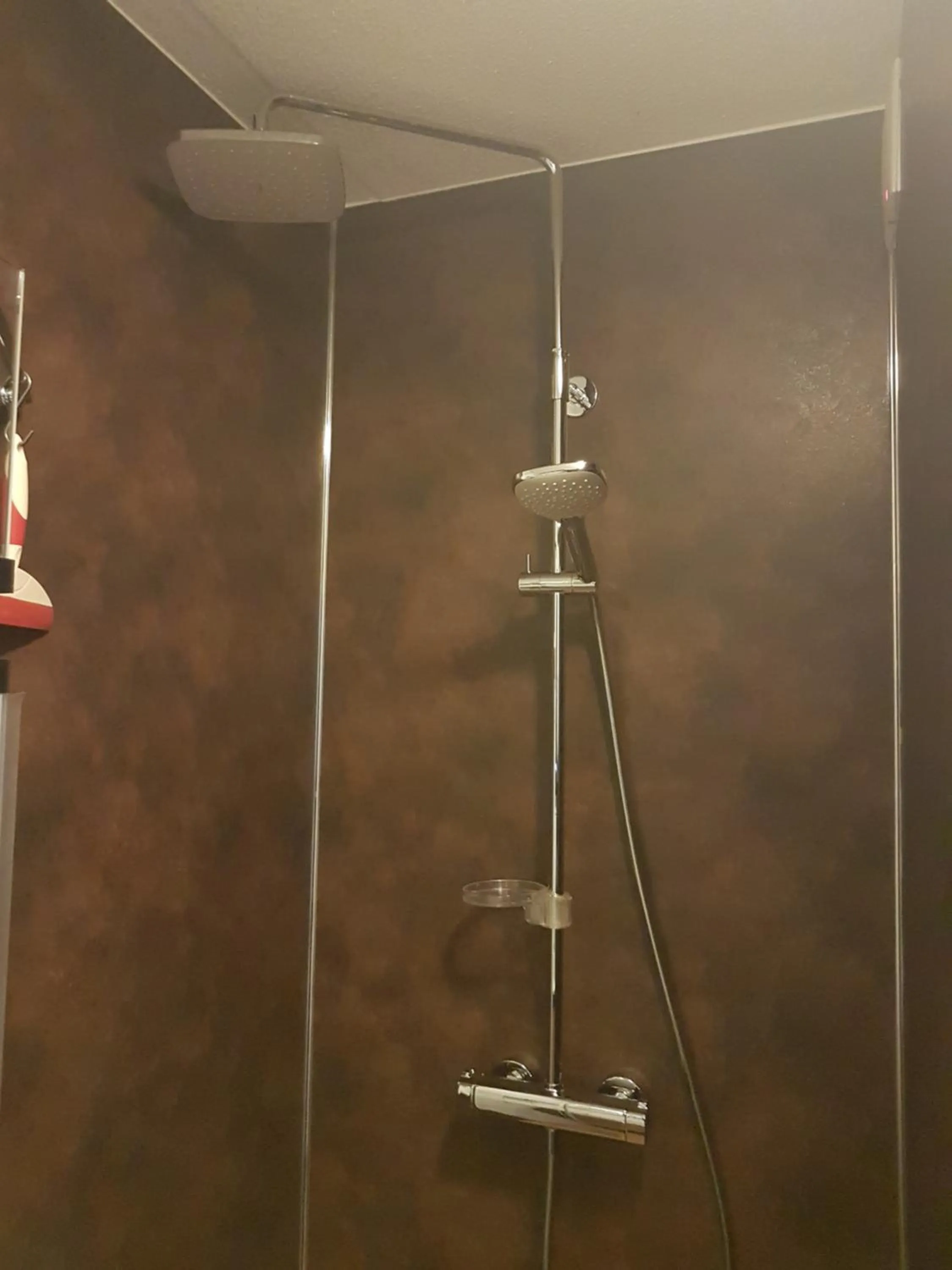 Shower in Boerderij Hazenveld