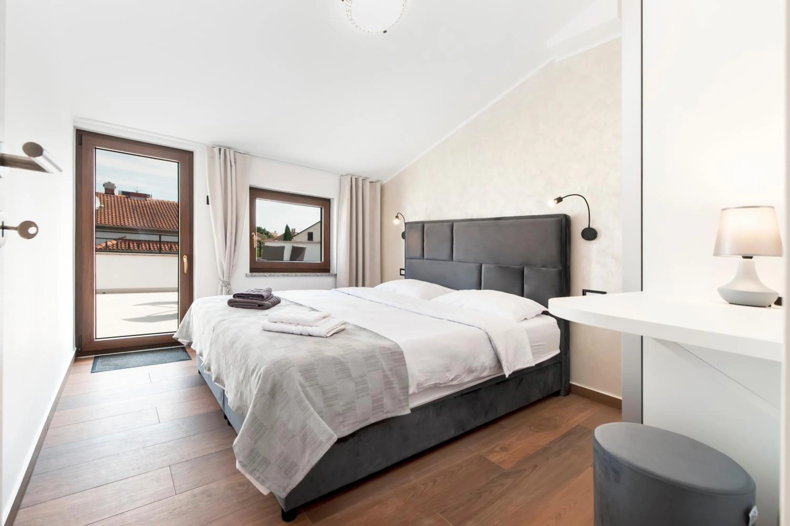 Bed in Apartments Sanja-New renovated