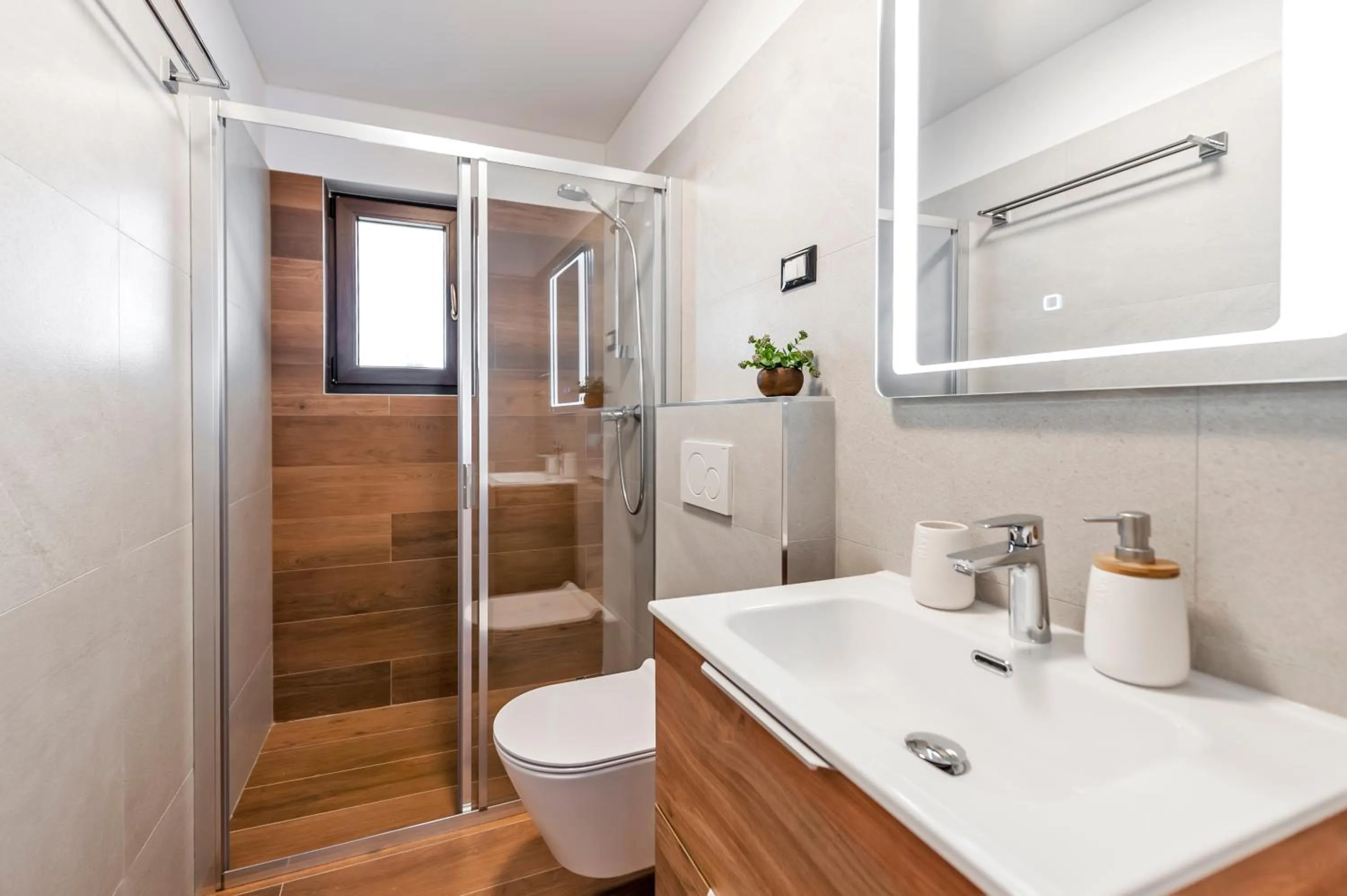Shower in Apartments Sanja-New renovated