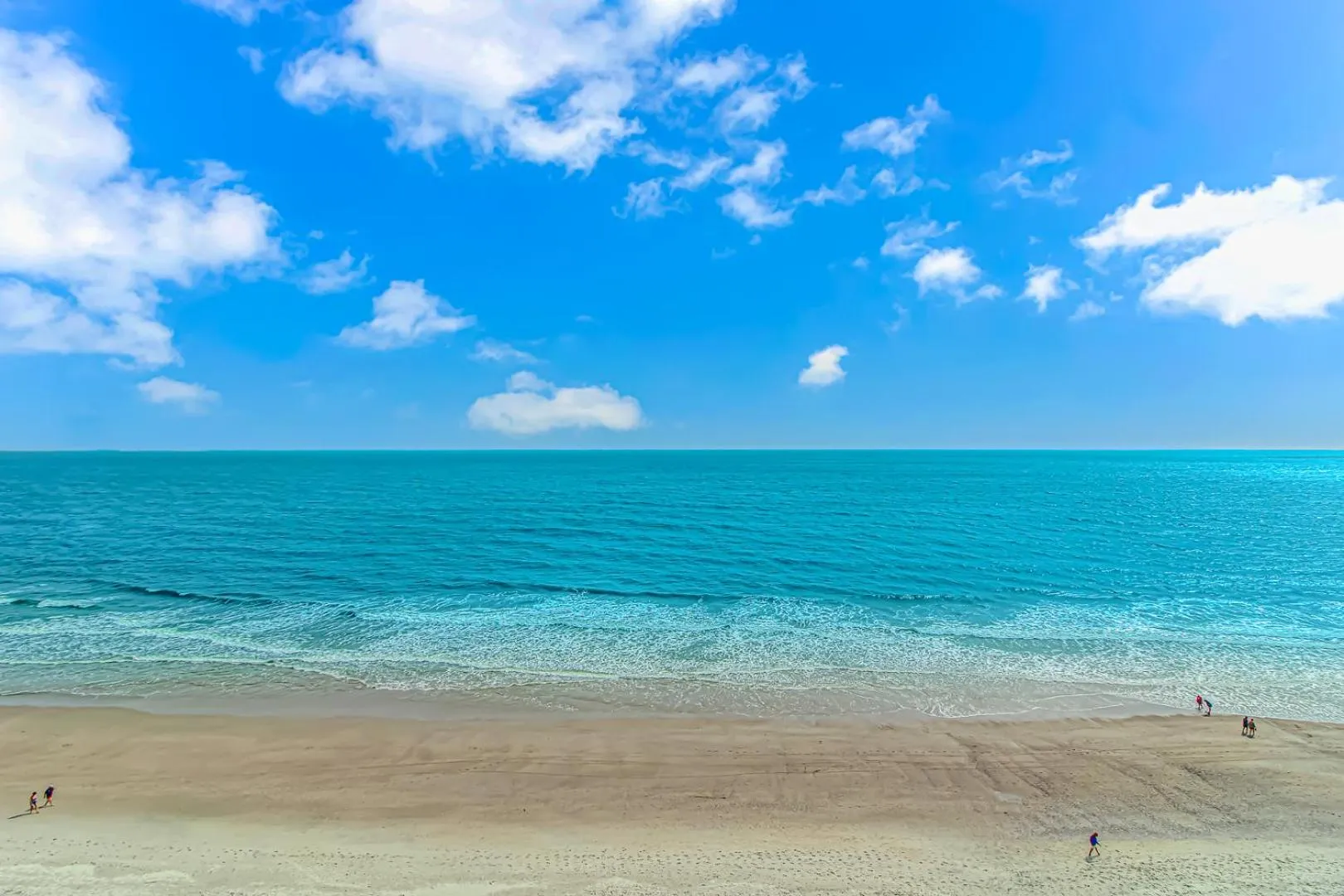 Direct Oceanfront Sea Mist Resort 21101