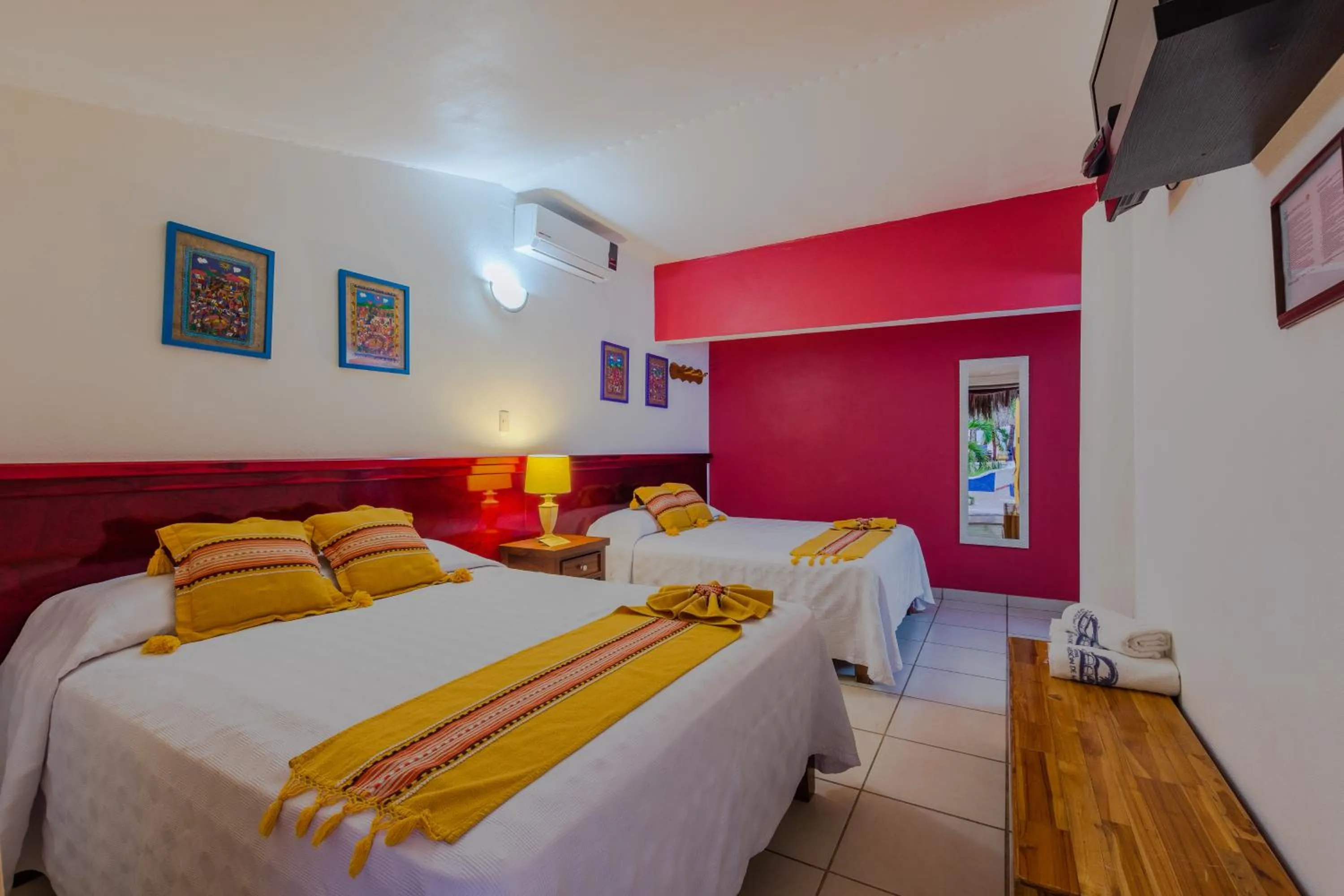 Bedroom, Bed in Hotel Meson de Mita