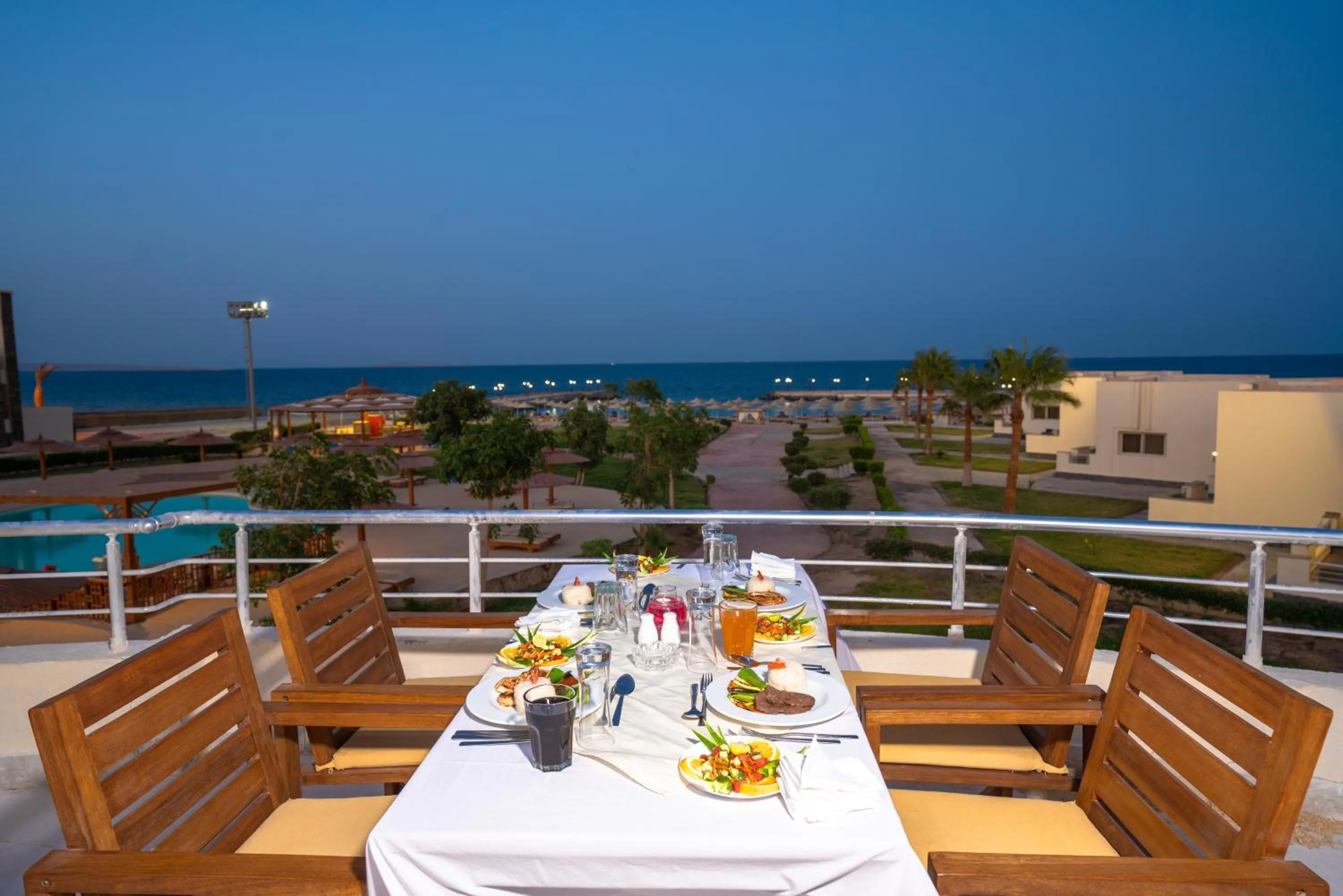 Balcony/Terrace in New Eagles Aqua Park Resort