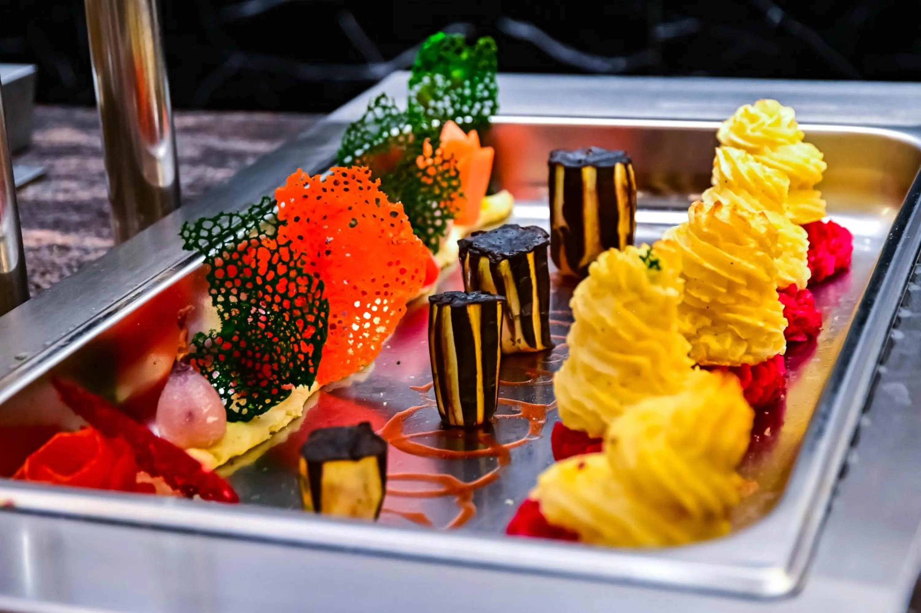 Food and drinks in New Eagles Aqua Park Resort