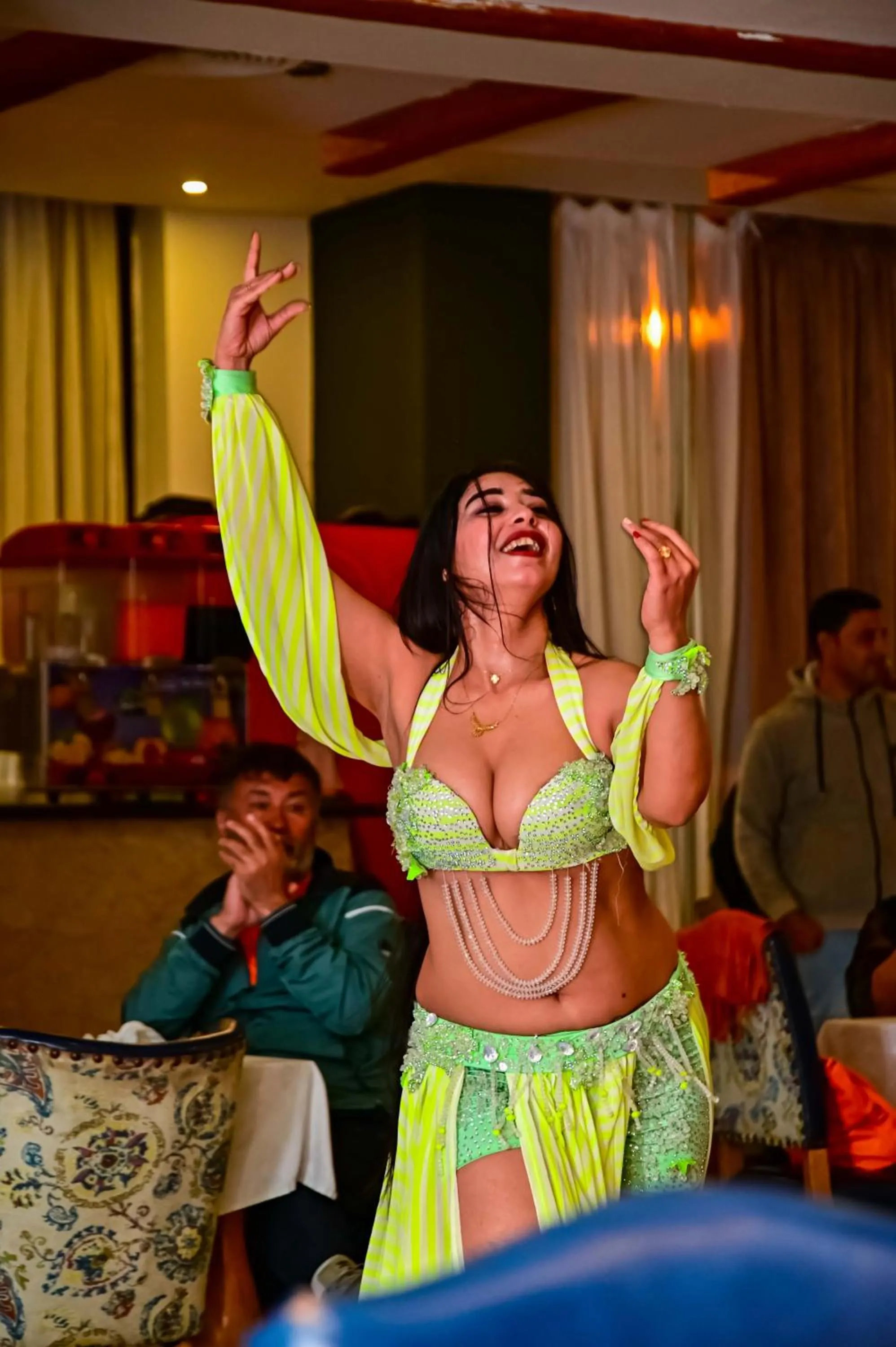 Evening entertainment in New Eagles Aqua Park Resort