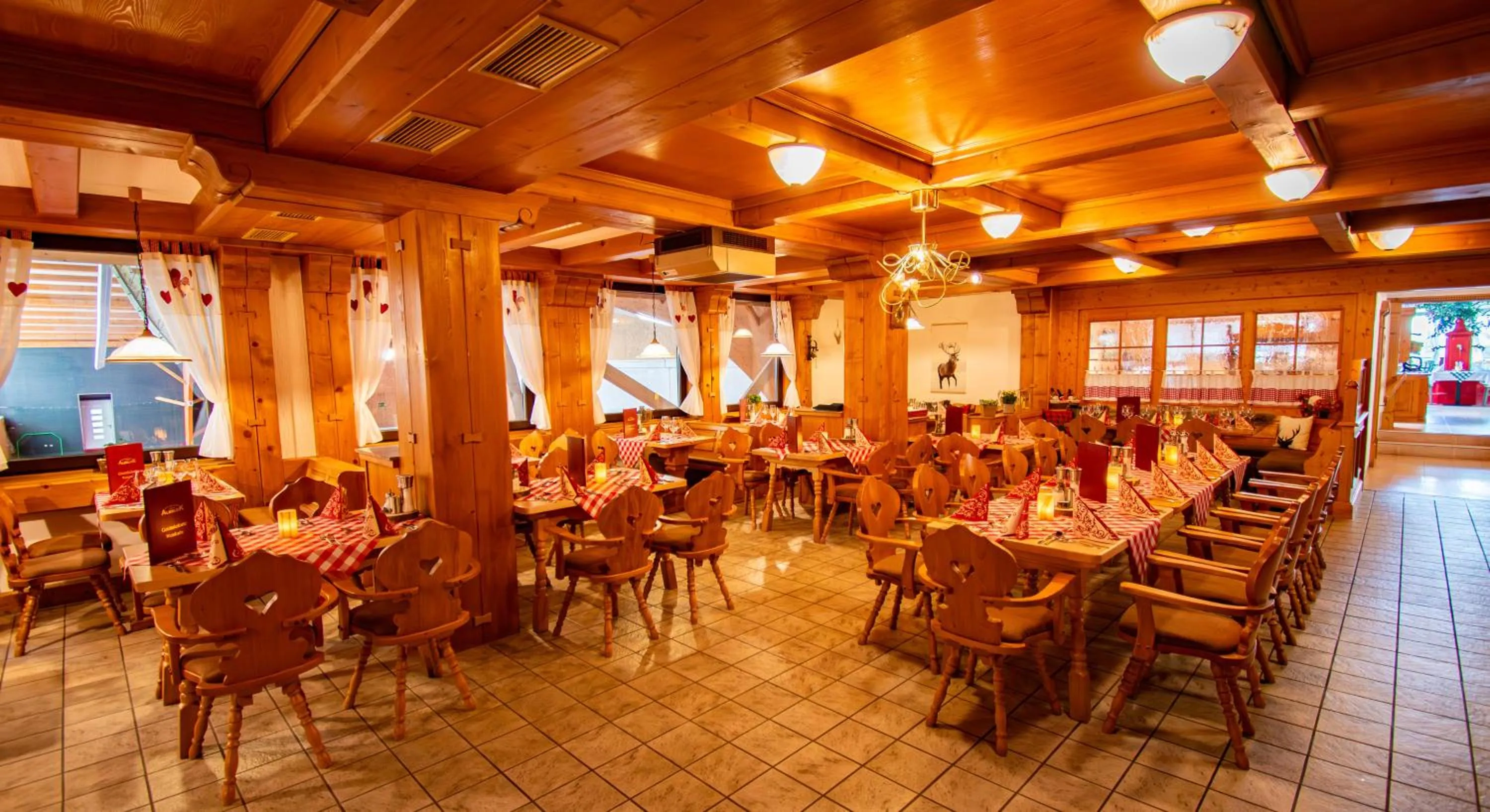 Restaurant/places to eat in Vital- und Wellnesshotel Albblick