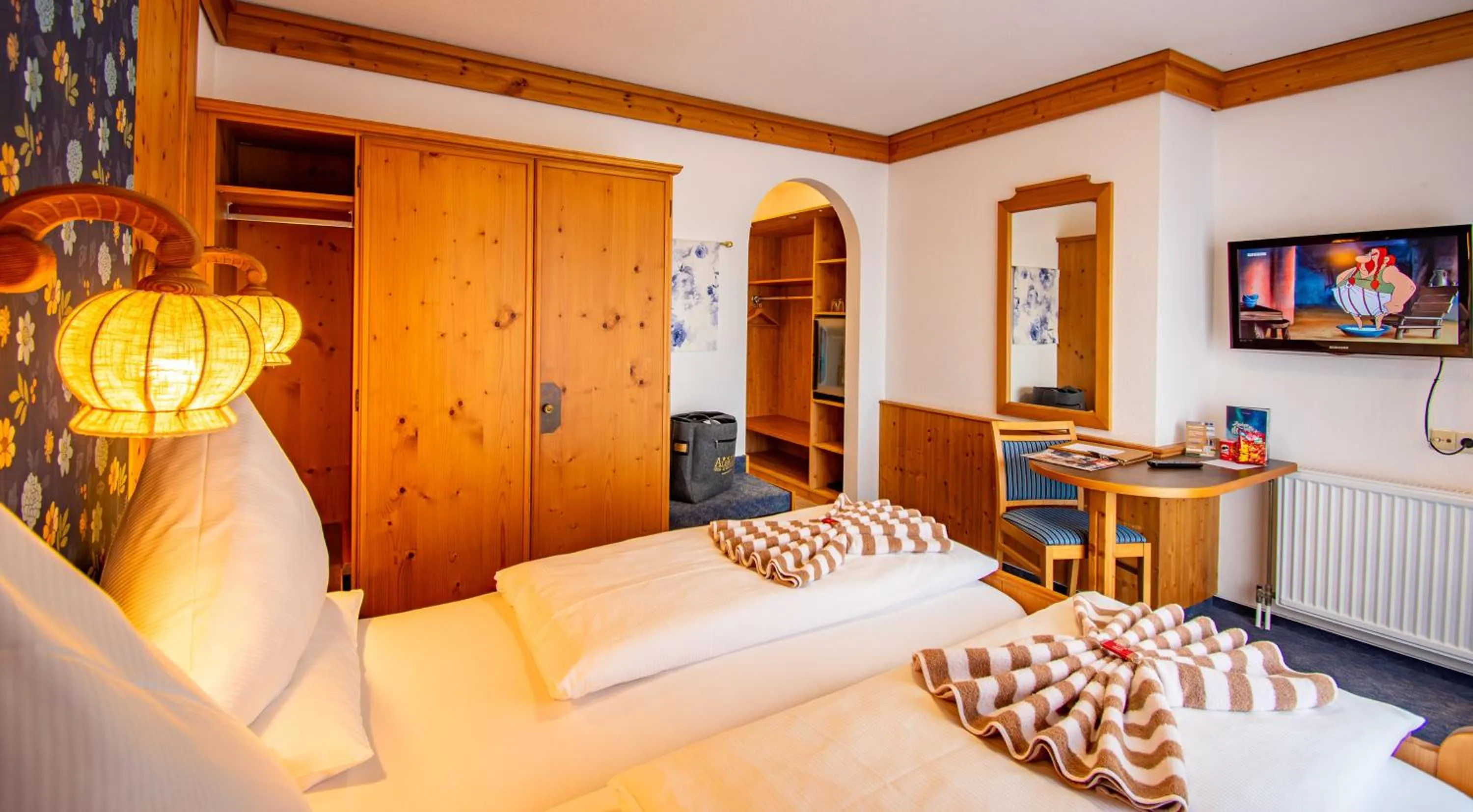 Photo of the whole room, Bed in Vital- und Wellnesshotel Albblick