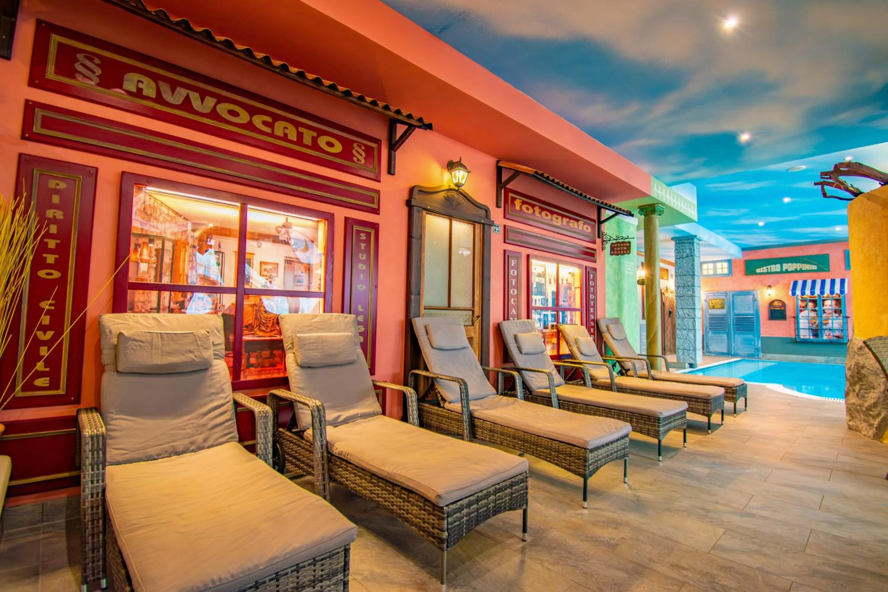 Swimming pool in Vital- und Wellnesshotel Albblick