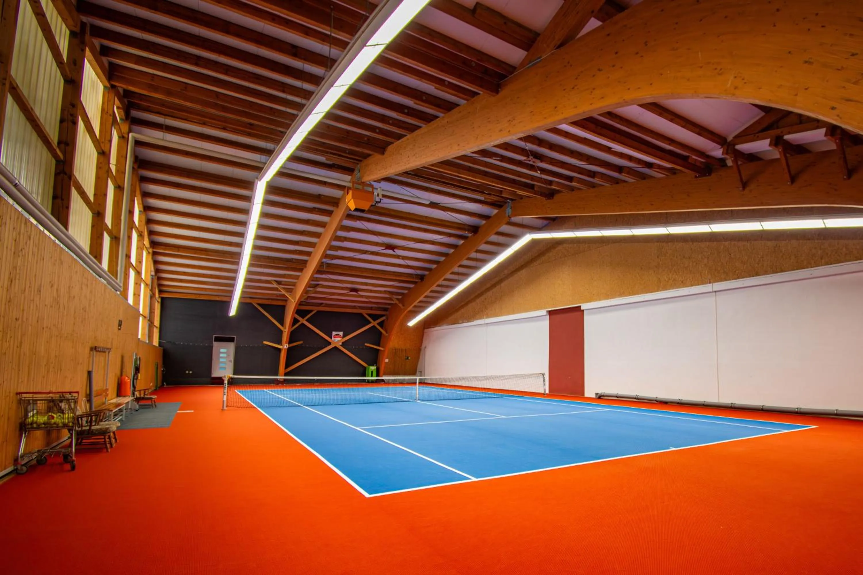 Tennis court in Vital- und Wellnesshotel Albblick