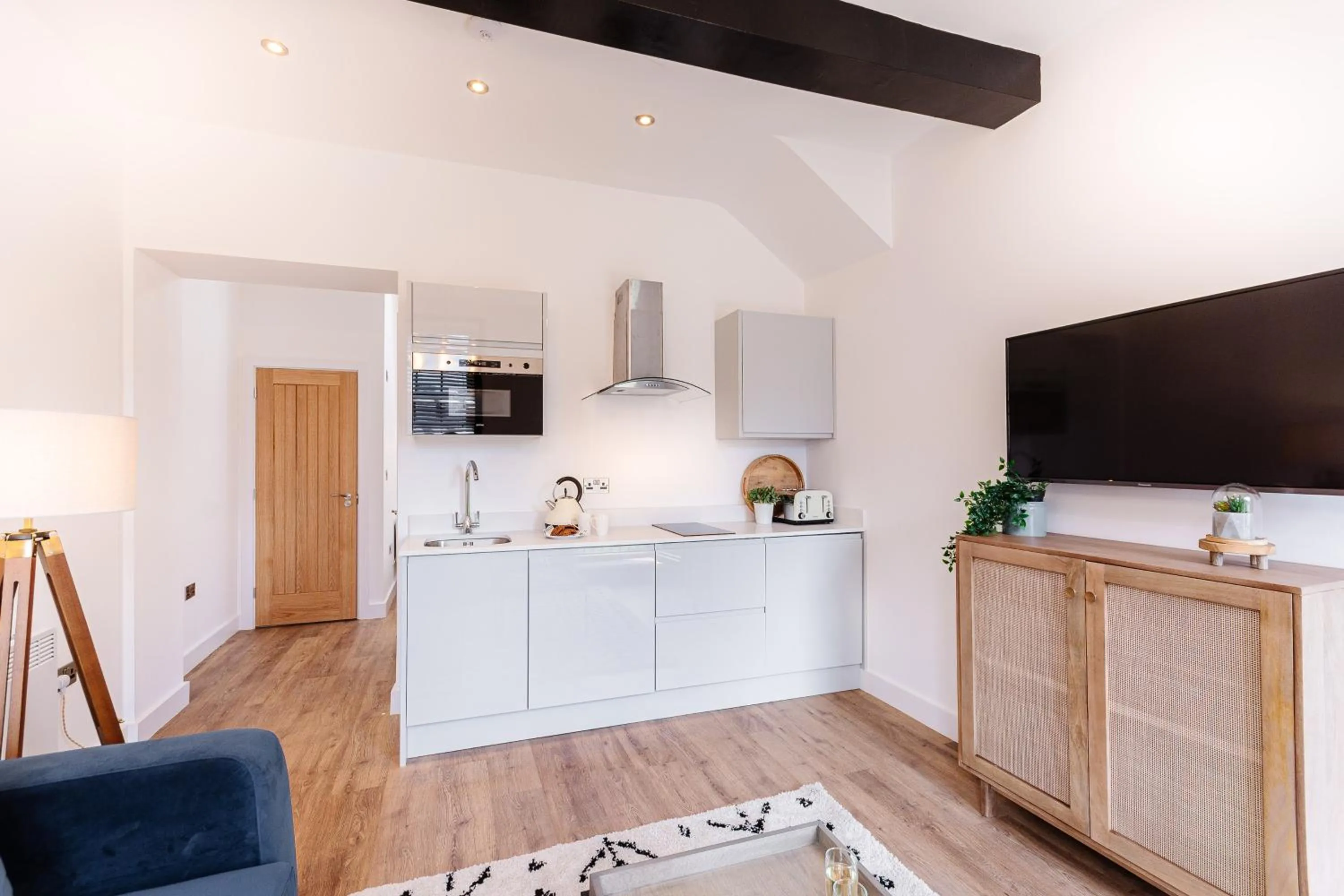 Kitchen or kitchenette in 14-16 Grosvenor Street Stylish Apartments - Chester