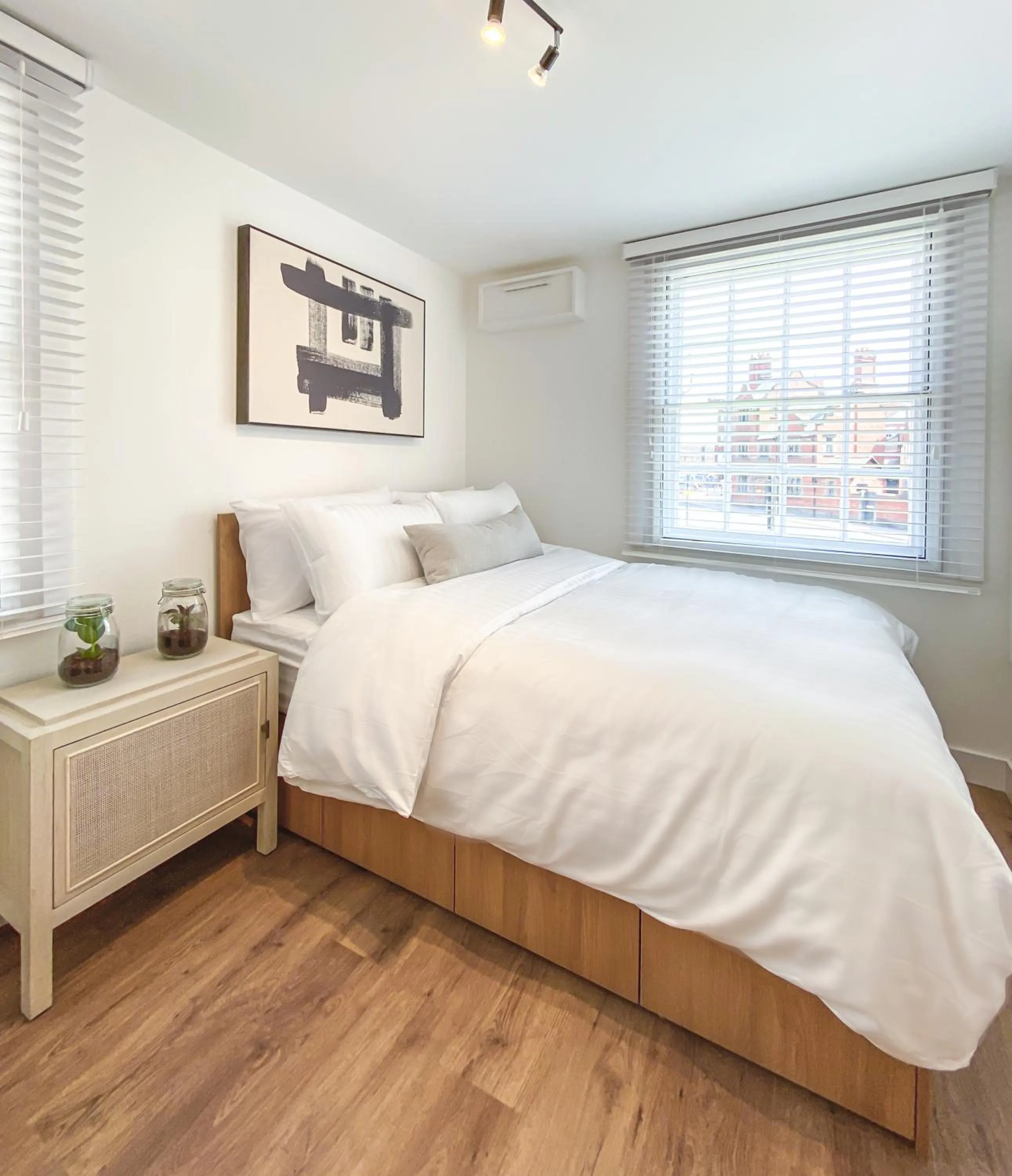 Bed in 14-16 Grosvenor Street Stylish Apartments - Chester