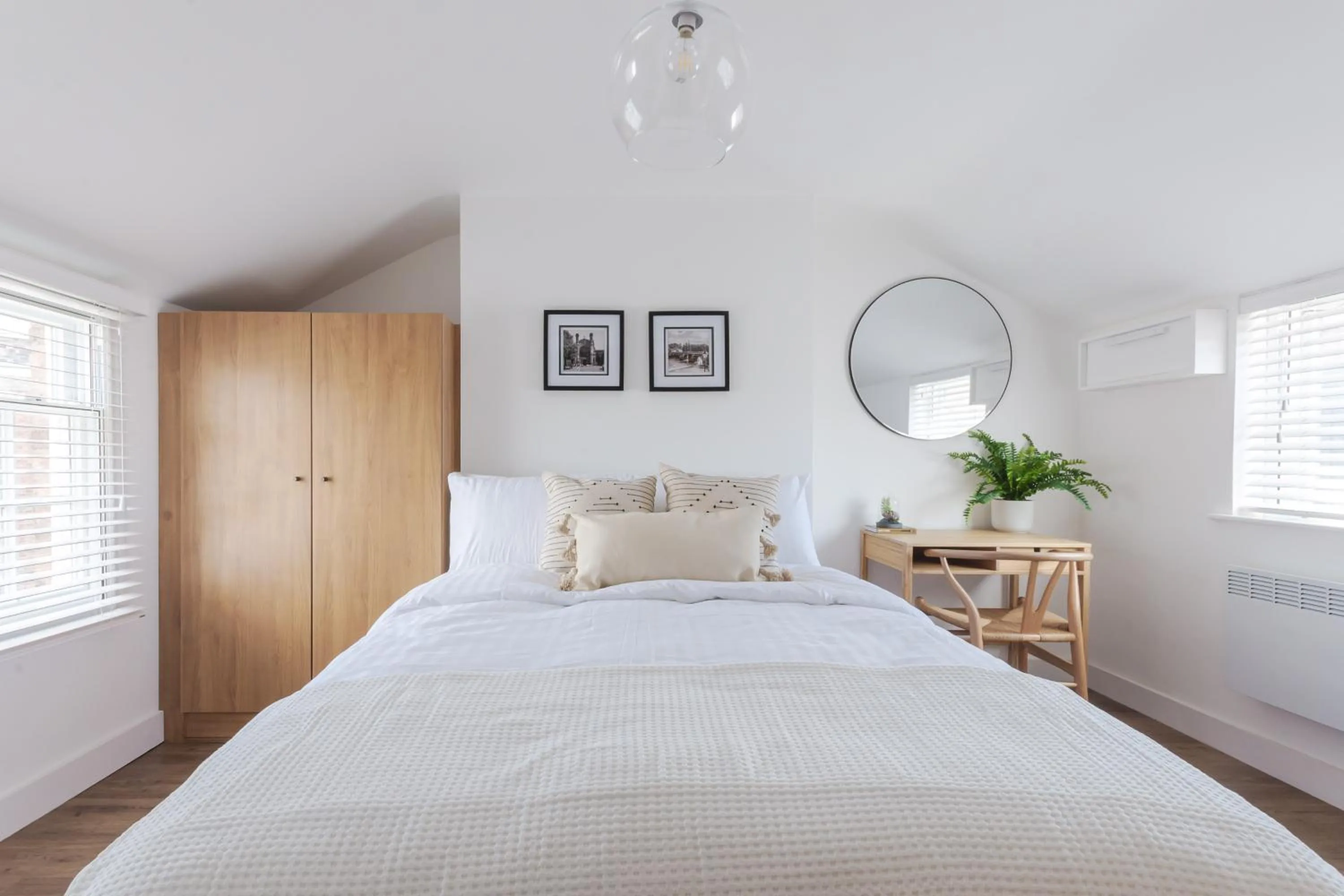 Bed in 14-16 Grosvenor Street Stylish Apartments - Chester
