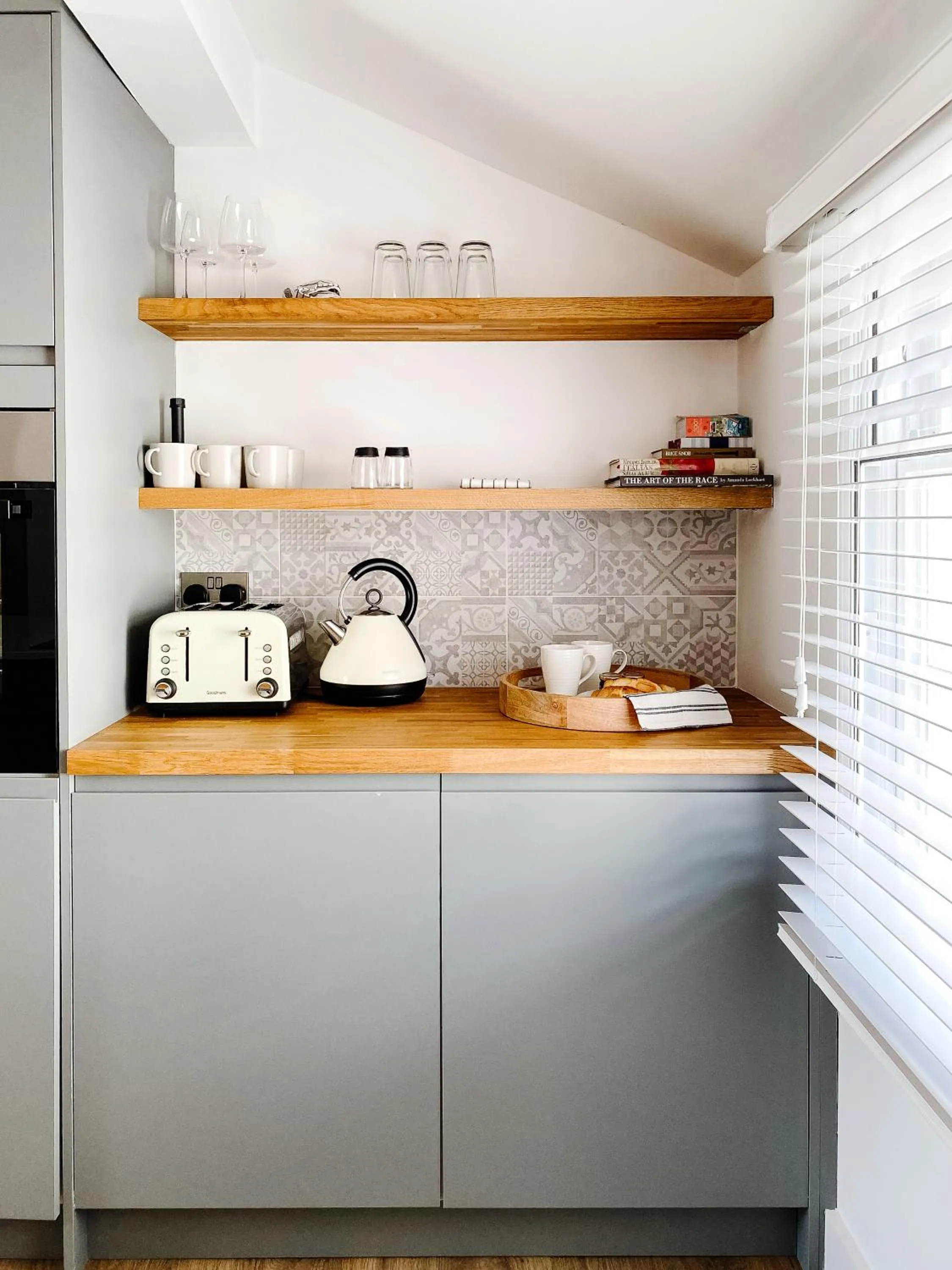 Kitchen or kitchenette in 14-16 Grosvenor Street Stylish Apartments - Chester