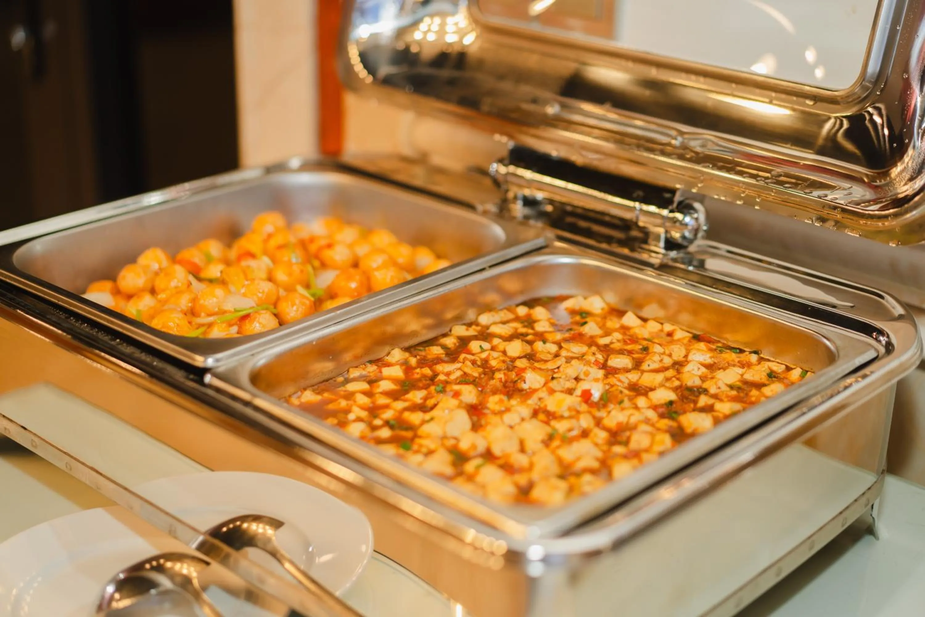 Breakfast in GRAND VIEW PALACE HA LONG HOTEL