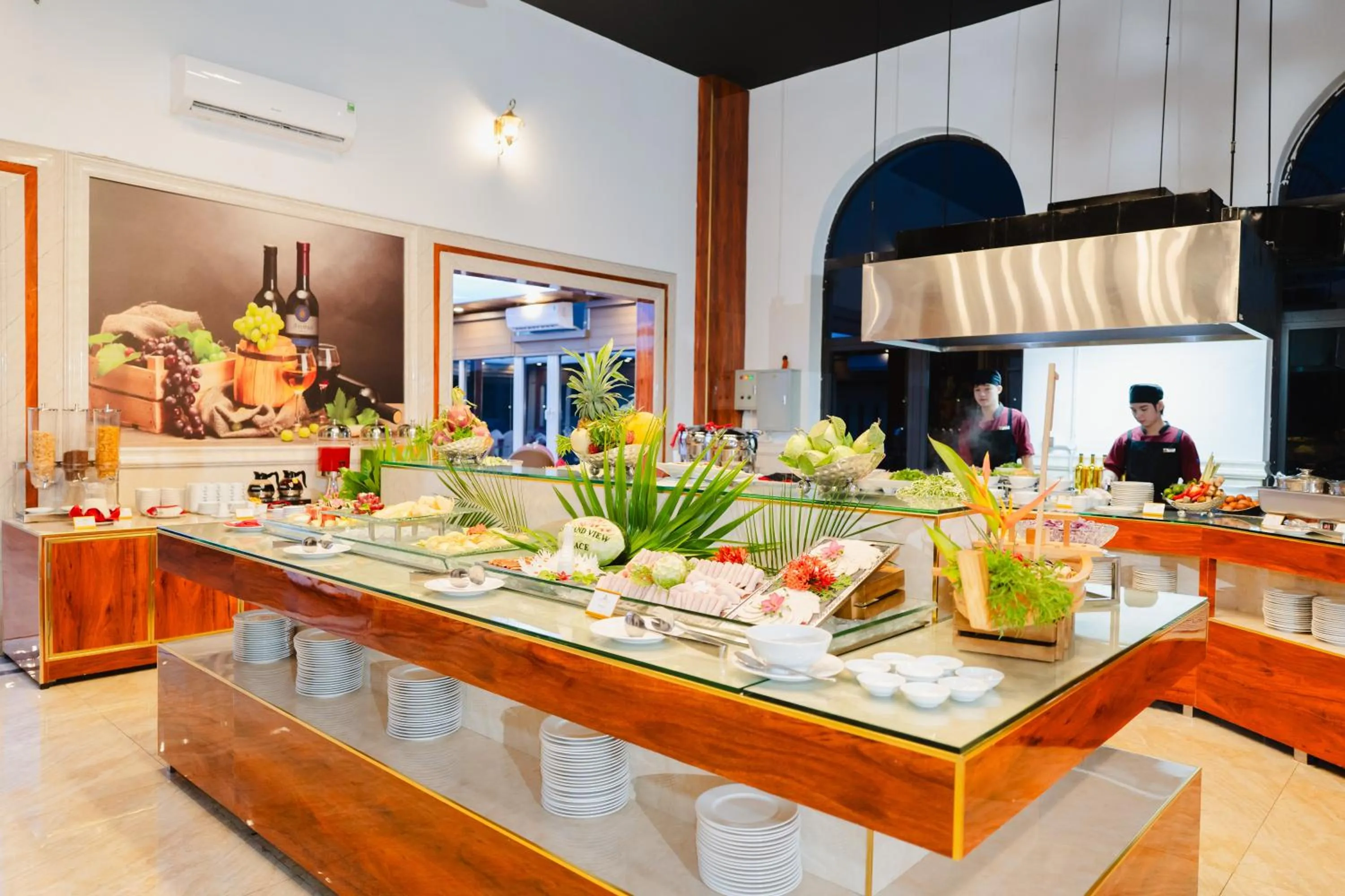 Breakfast in GRAND VIEW PALACE HA LONG HOTEL