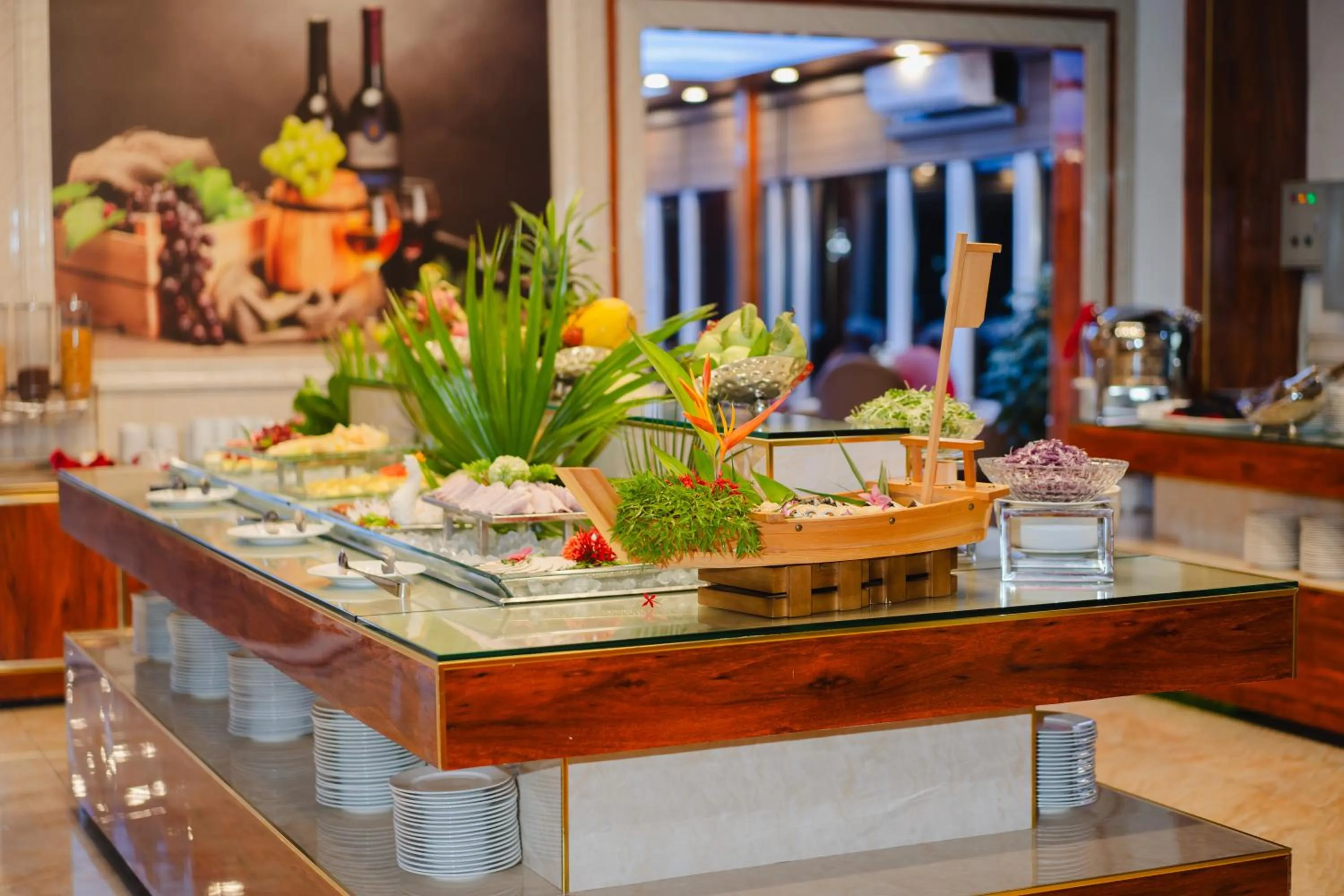 Breakfast in GRAND VIEW PALACE HA LONG HOTEL