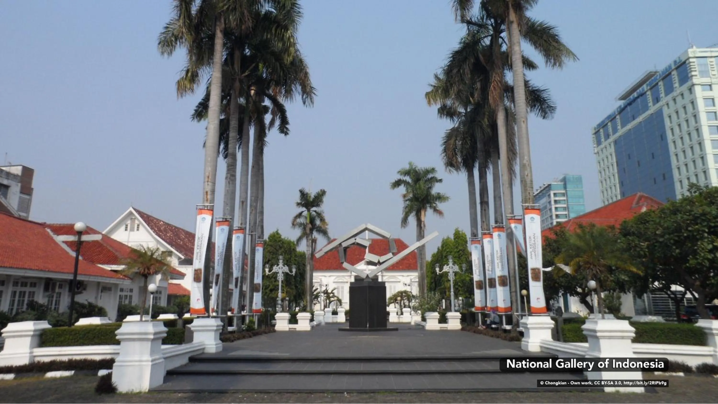 Nearby landmark in Hotel Cempaka Sari