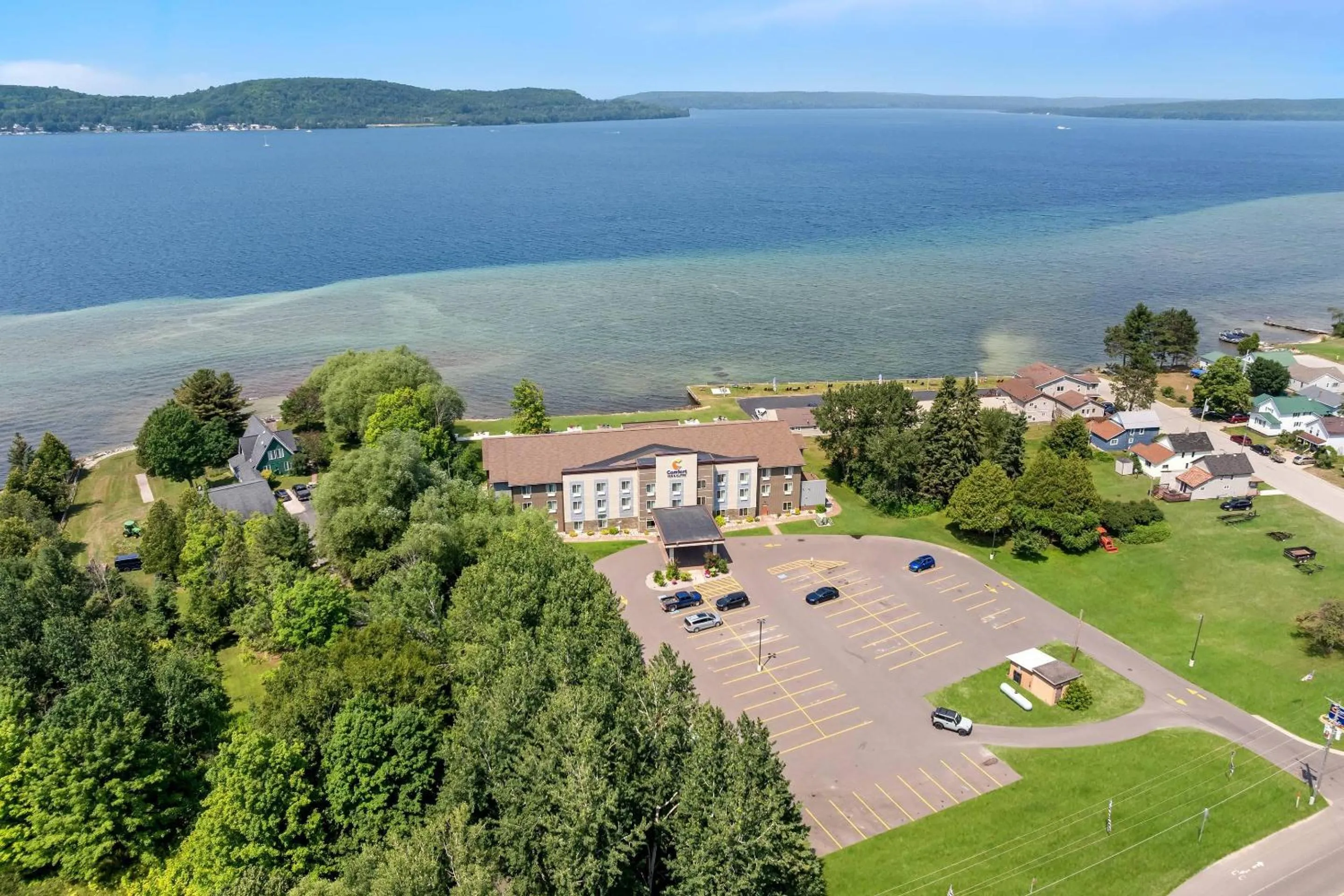 Property building in Comfort Inn & Suites Munising-Lakefront