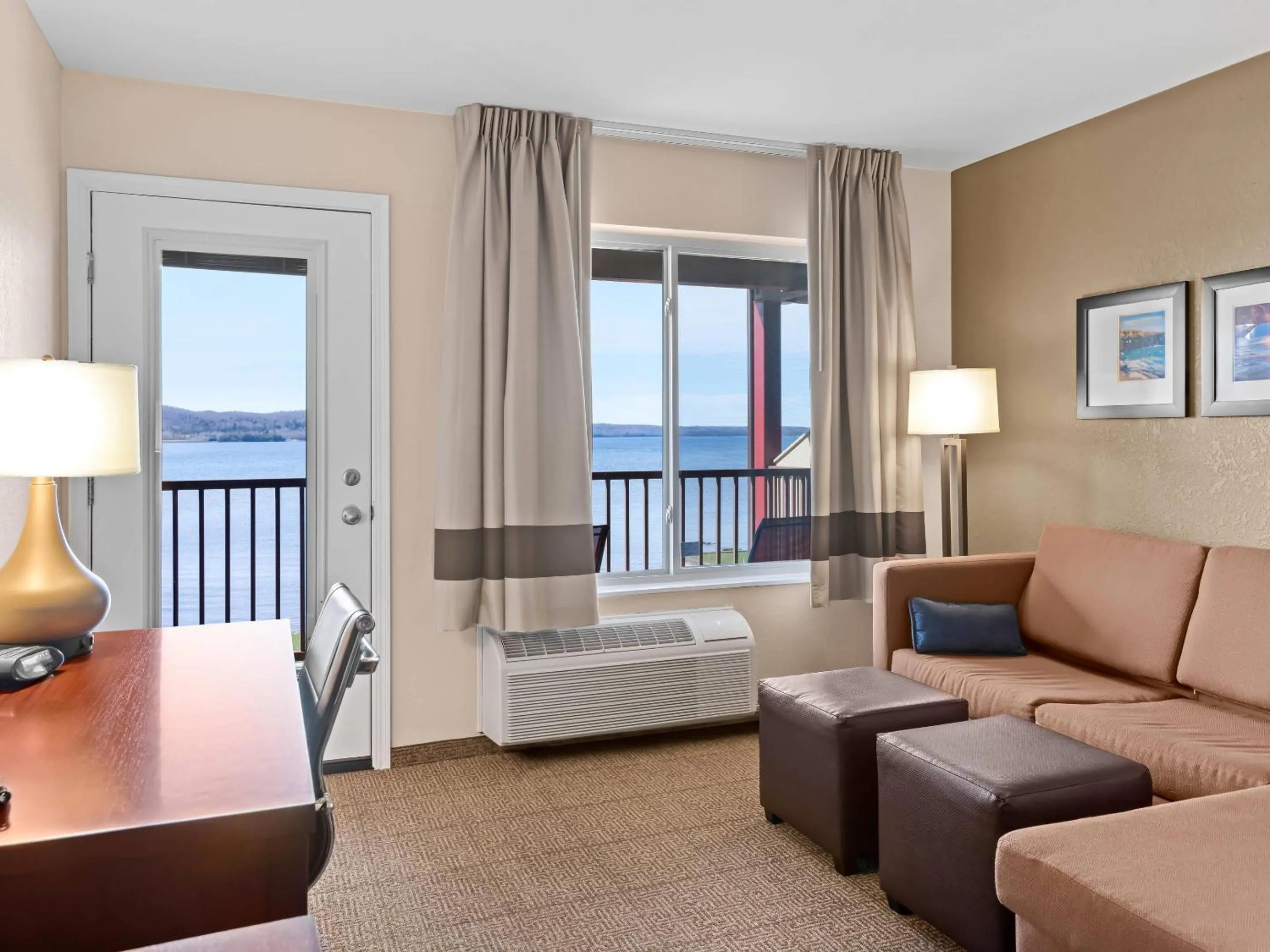 Bedroom in Comfort Inn & Suites Munising-Lakefront