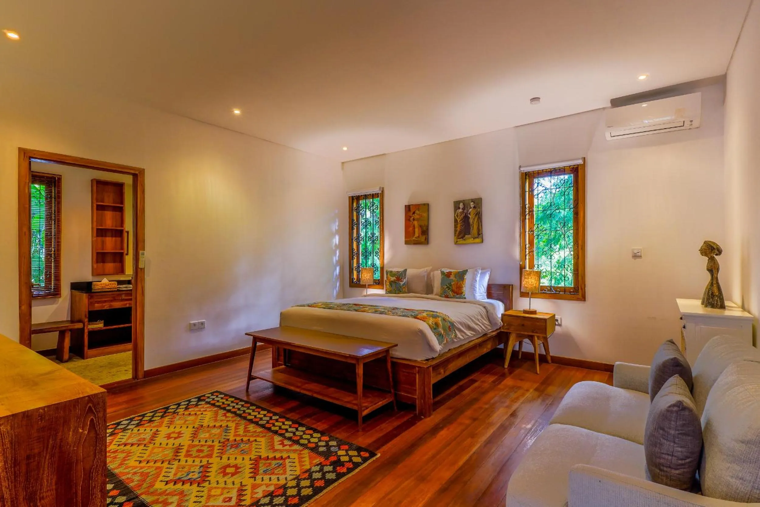 Bed in Paradise Garage Komodo Villa