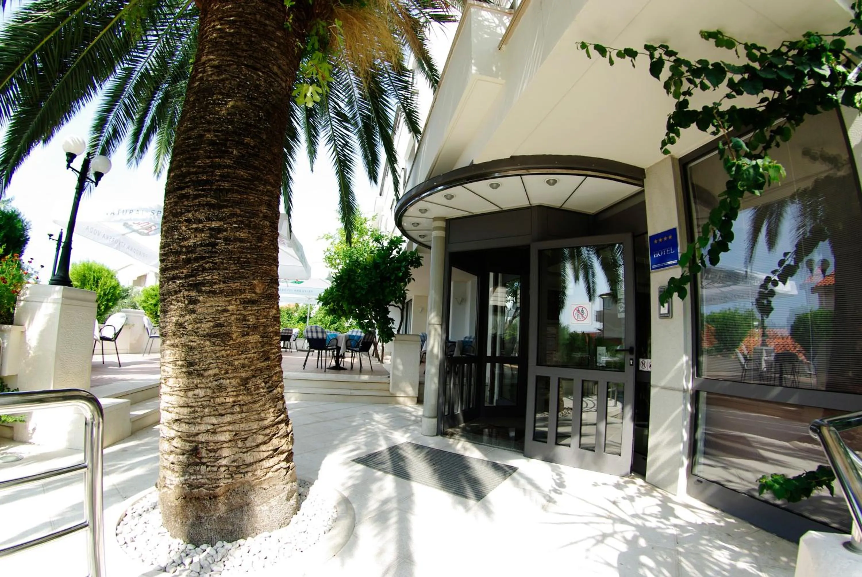 Facade/entrance in Hotel Villa Marija