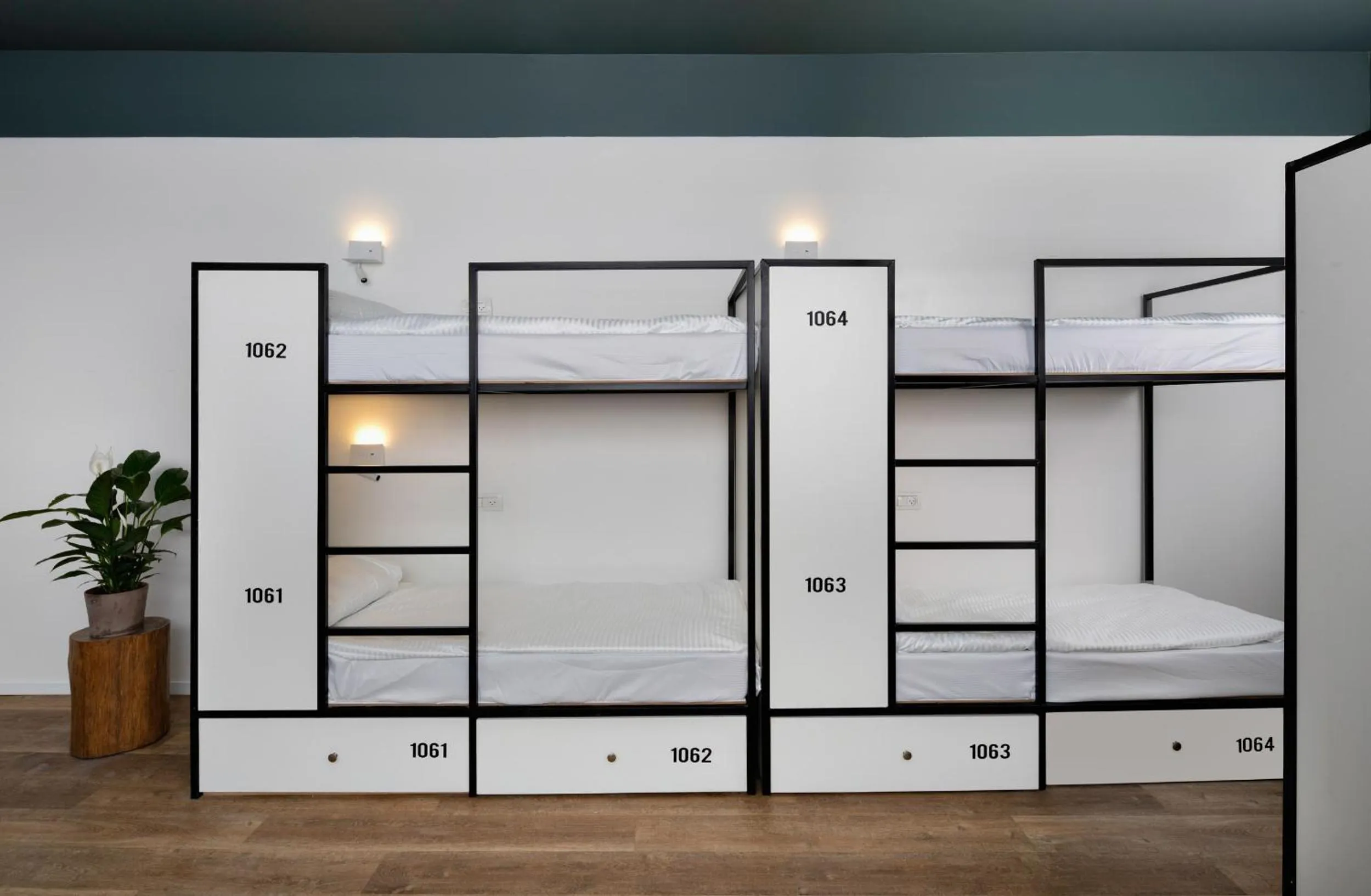 Bedroom, Bed in 180 Boutique Hostel