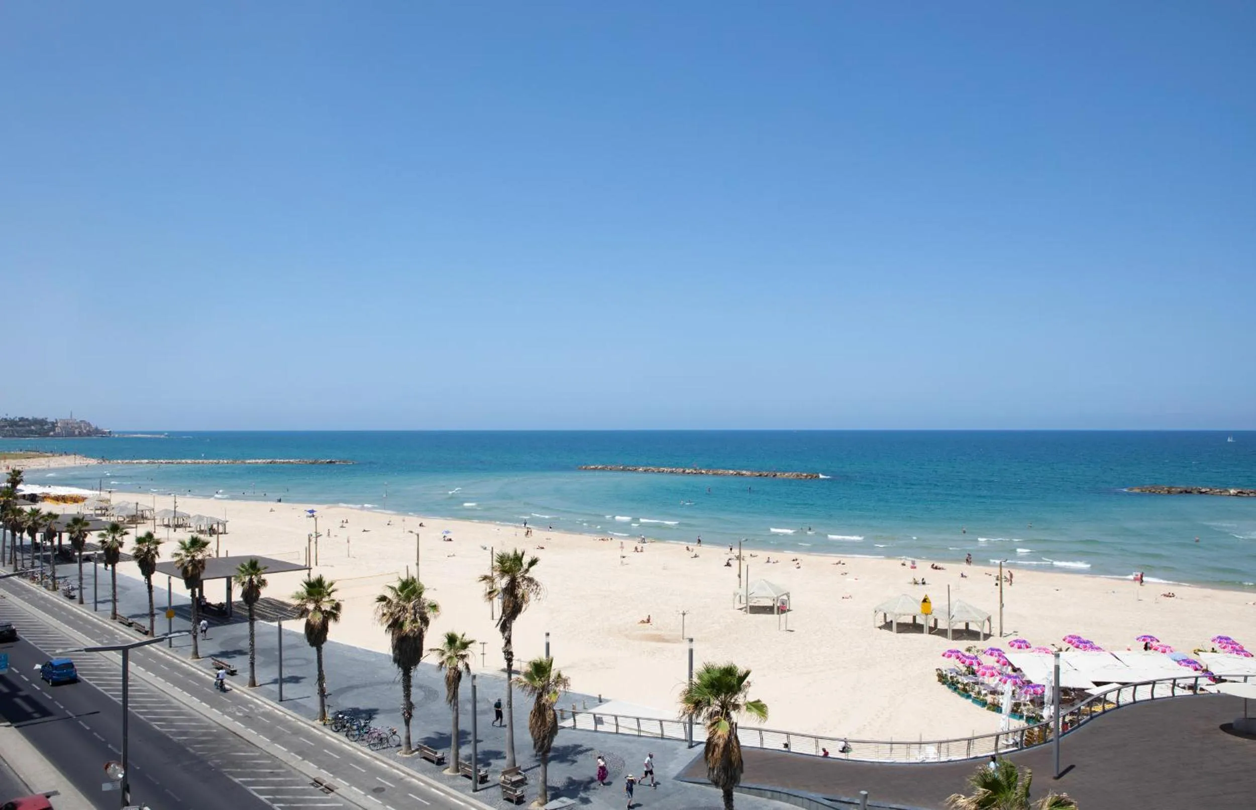 Beach in 180 Boutique Hostel