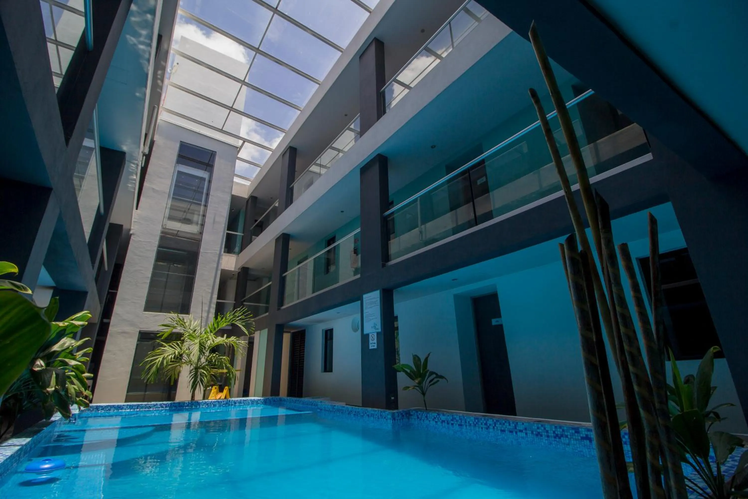 Swimming pool in Hotel Flamingo Merida