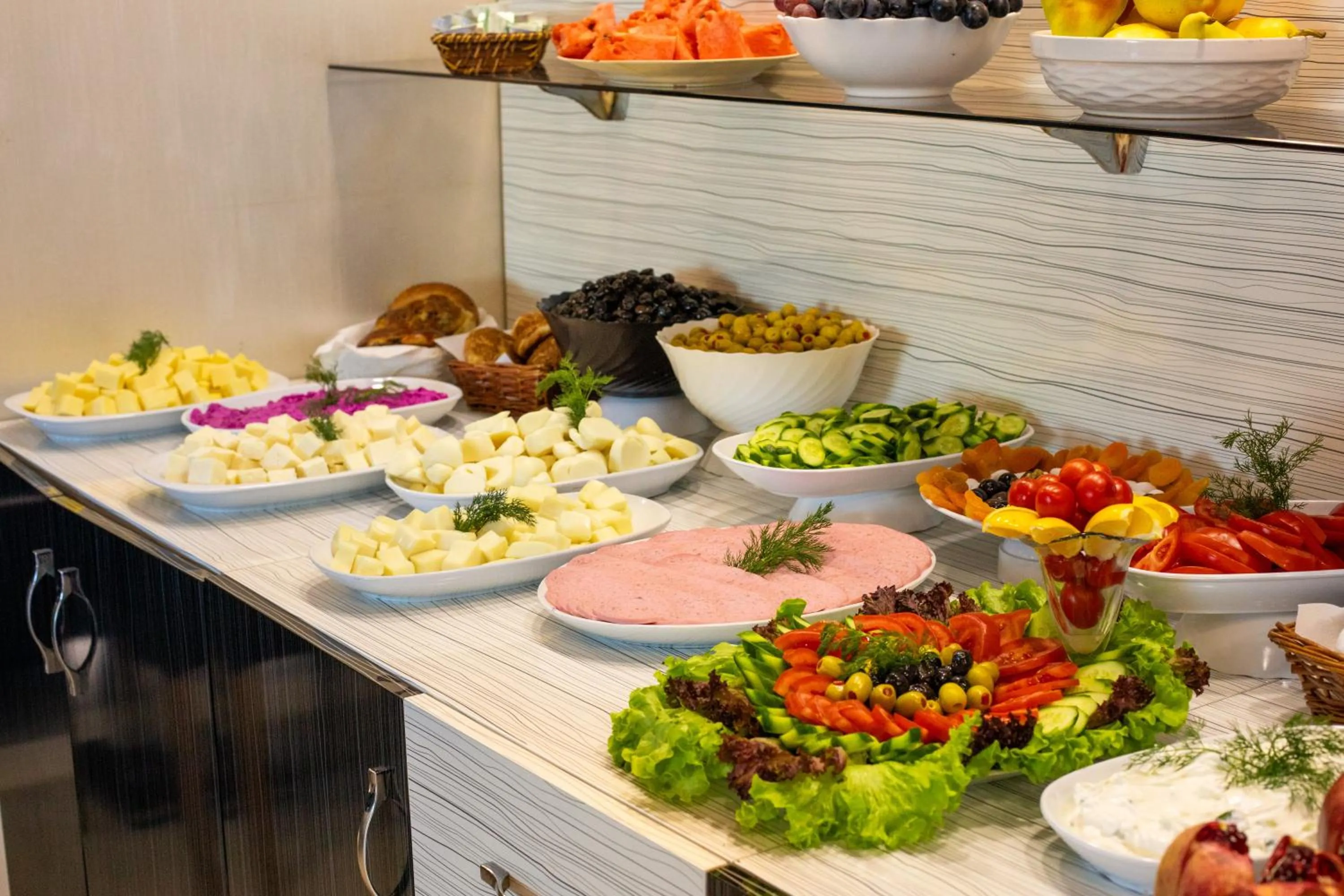 Breakfast in Family Time Suites Hotel