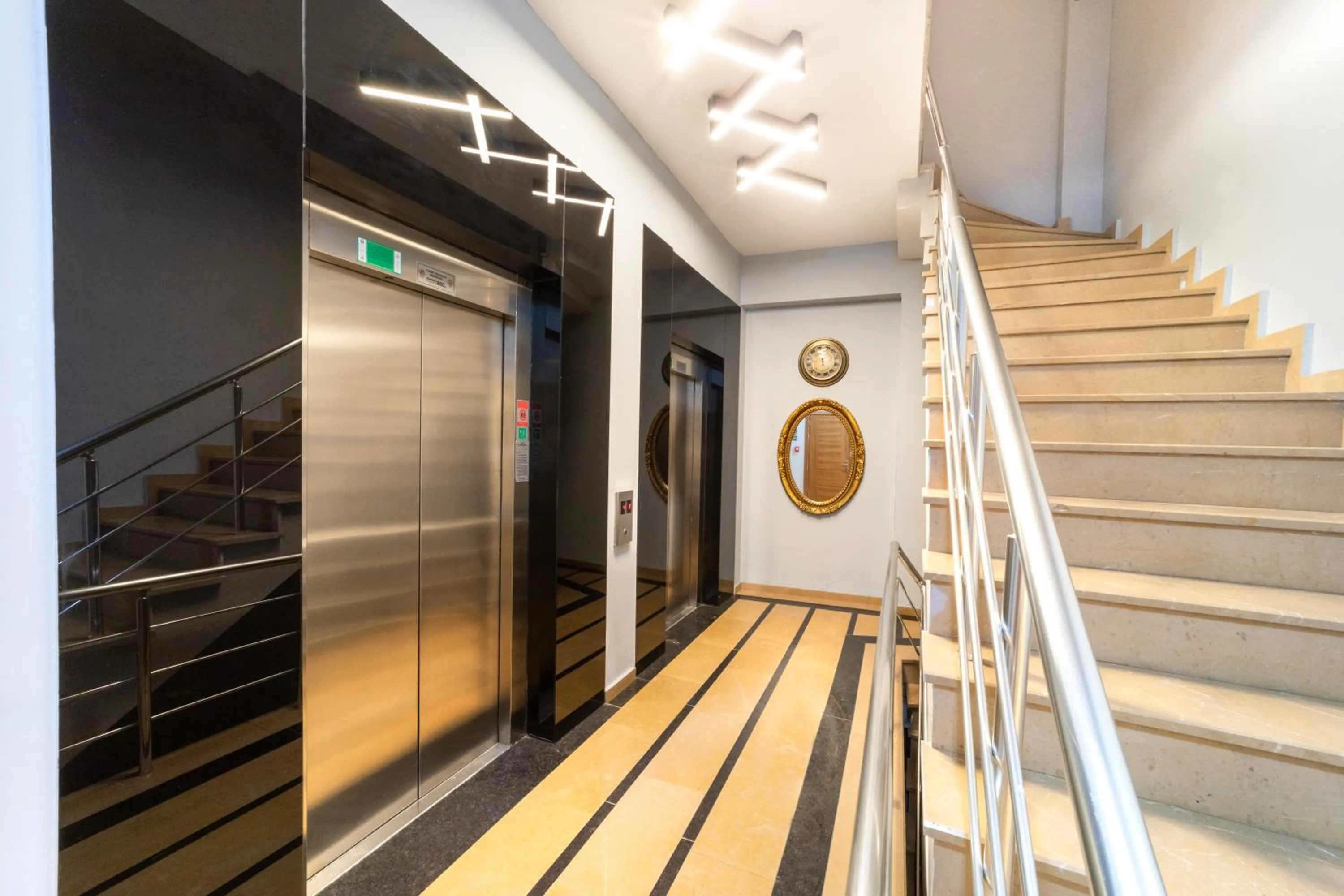 elevator in Family Time Suites Hotel