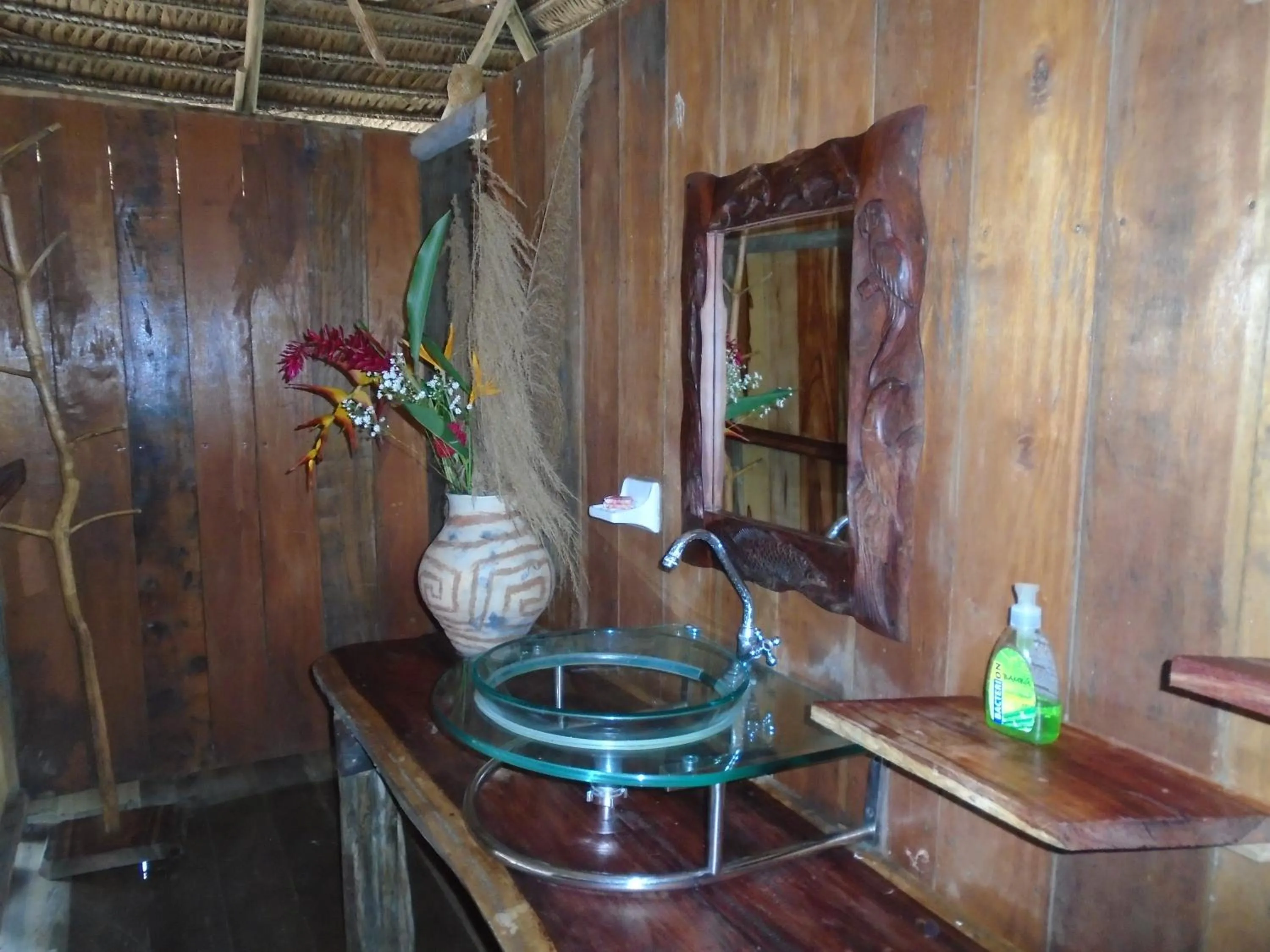 Bathroom in Cabaña Flotante Kurupira